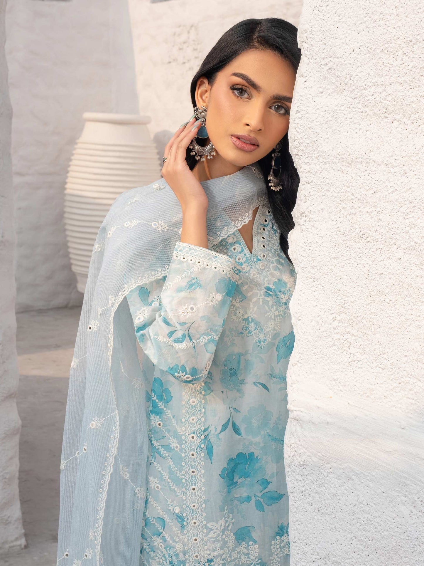 3 Piece Lawn Suit-Embroidered (Unstitched)