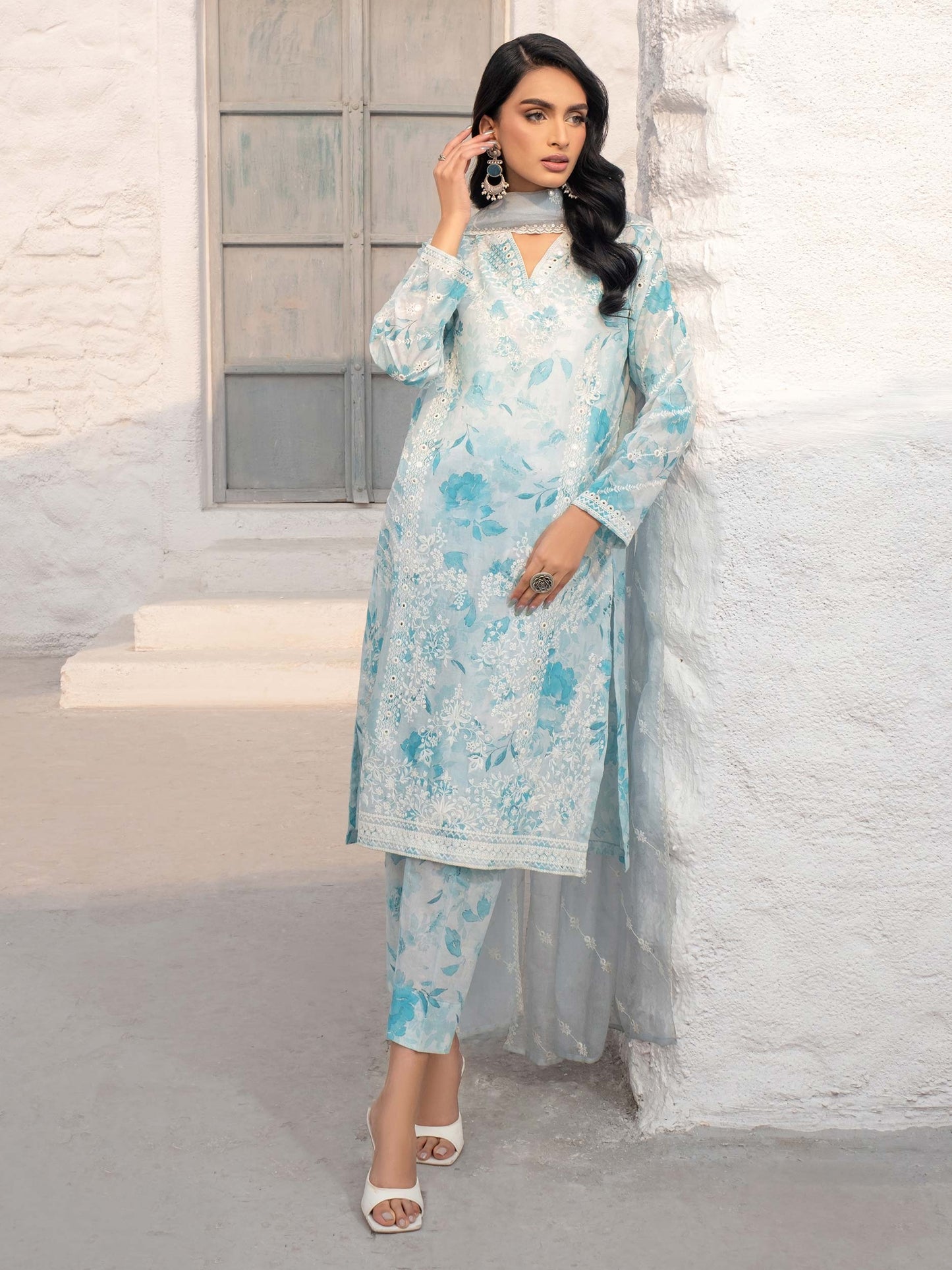 3 Piece Lawn Suit-Embroidered (Unstitched)