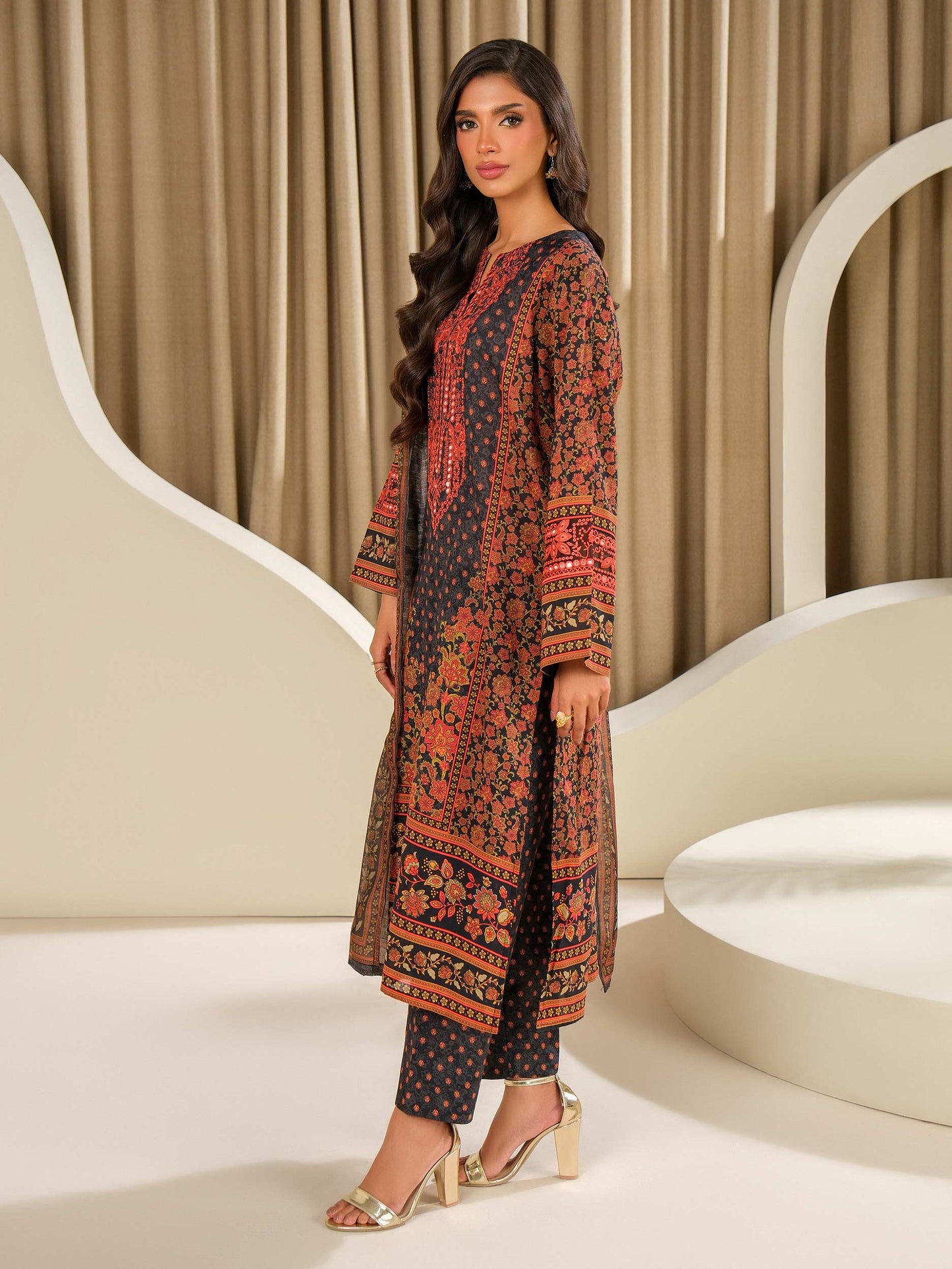 3 Piece Lawn Suit-Embroidered (Unstitched)