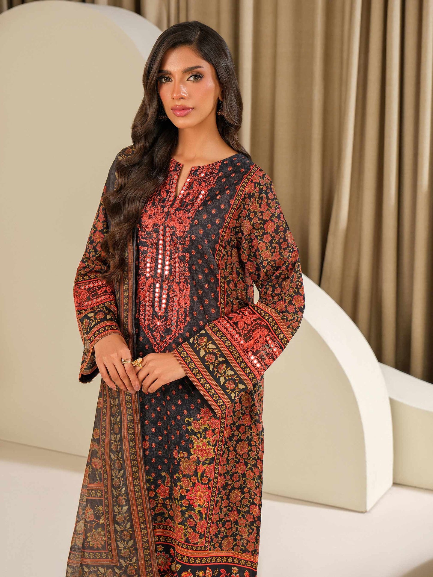 3 Piece Lawn Suit-Embroidered (Unstitched)