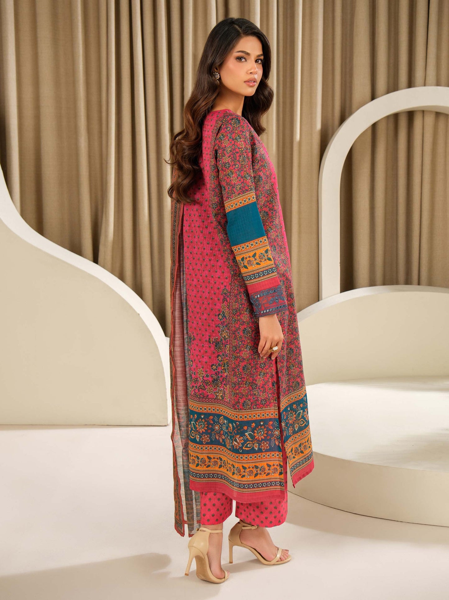 3 Piece Lawn Suit-Embroidered (Unstitched)