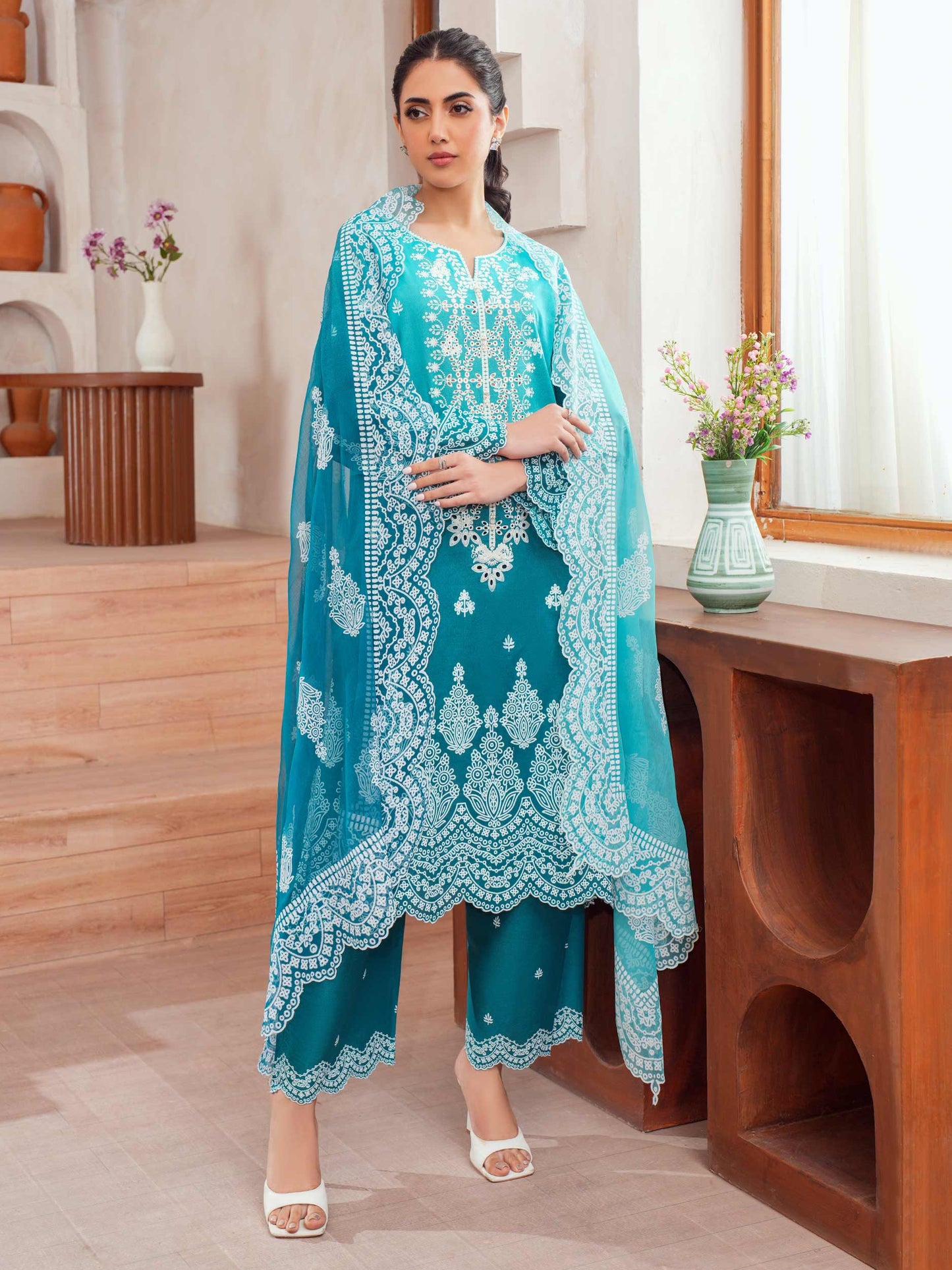 3 Piece Lawn Suit-Embroidered (Unstitched)