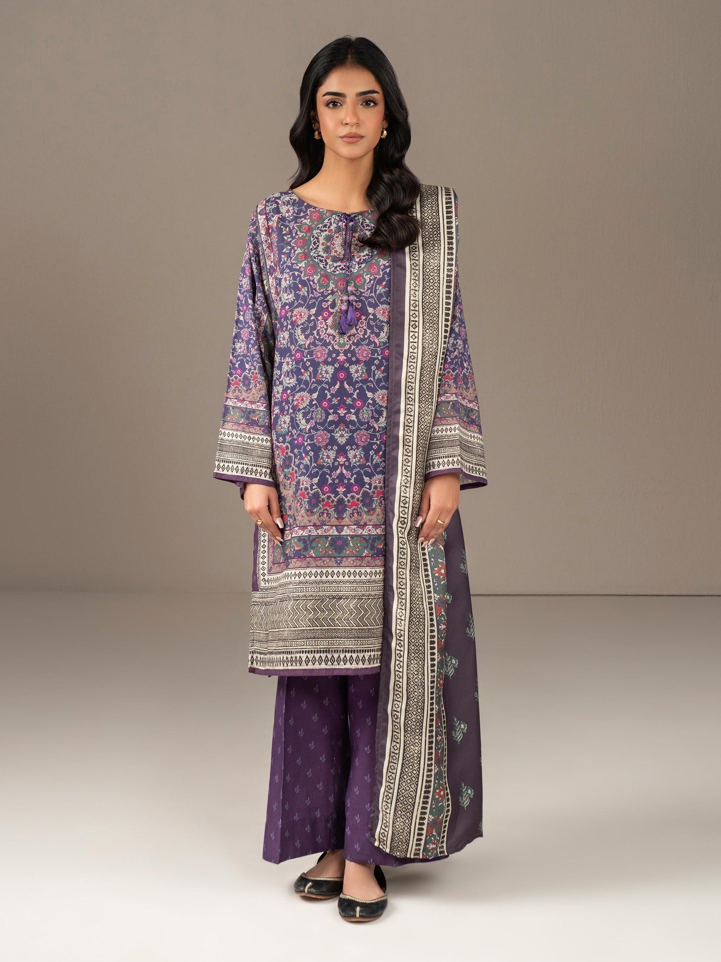 3 Piece Khaddar Suit-Printed (Unstitched)