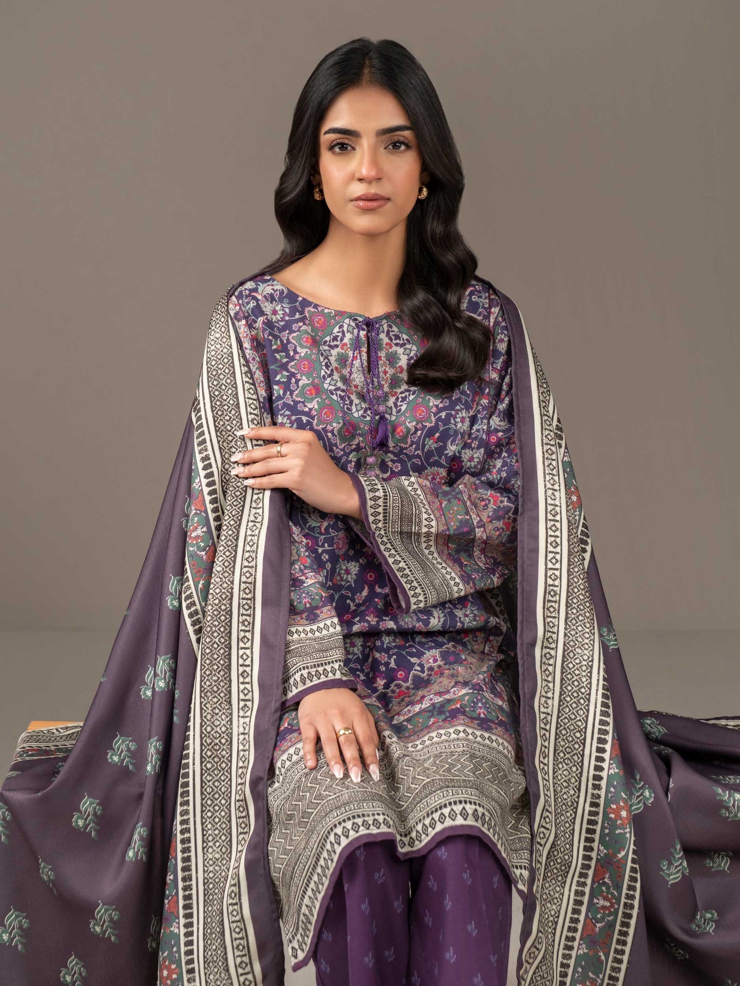3 Piece Khaddar Suit-Printed (Unstitched)