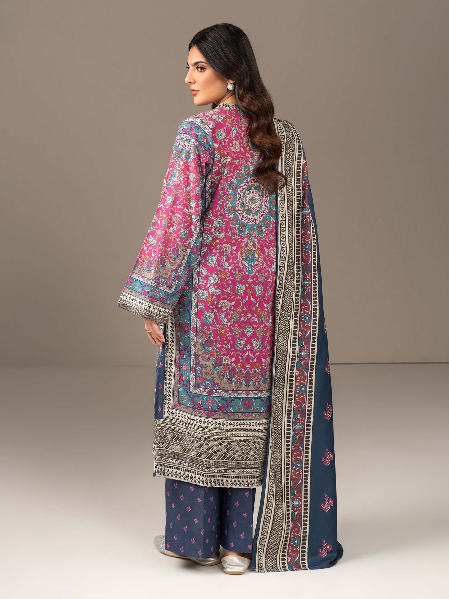 3 Piece Khaddar Suit-Printed (Unstitched)