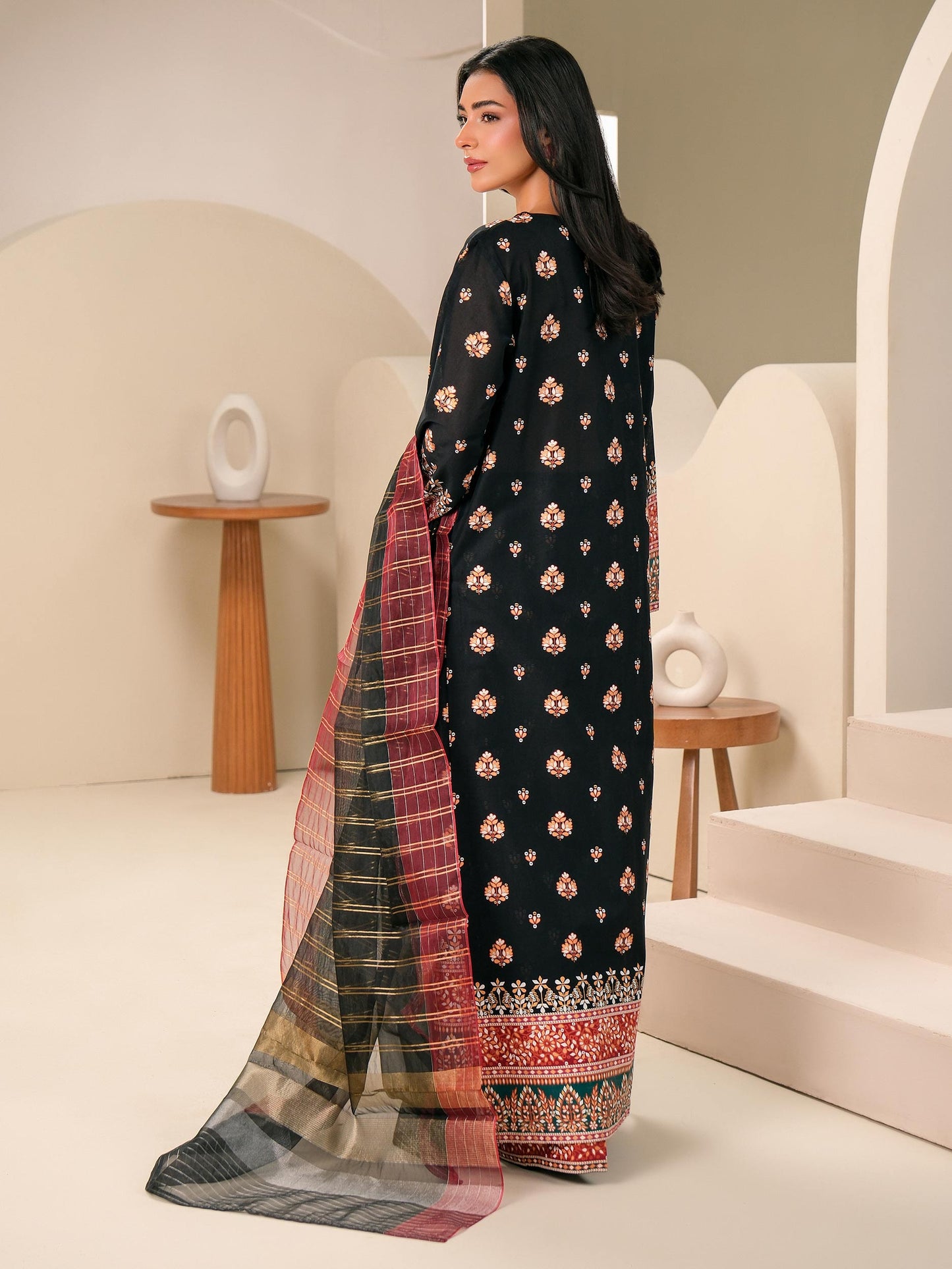 3 Piece Lawn Suit-Embroidered (Unstitched)