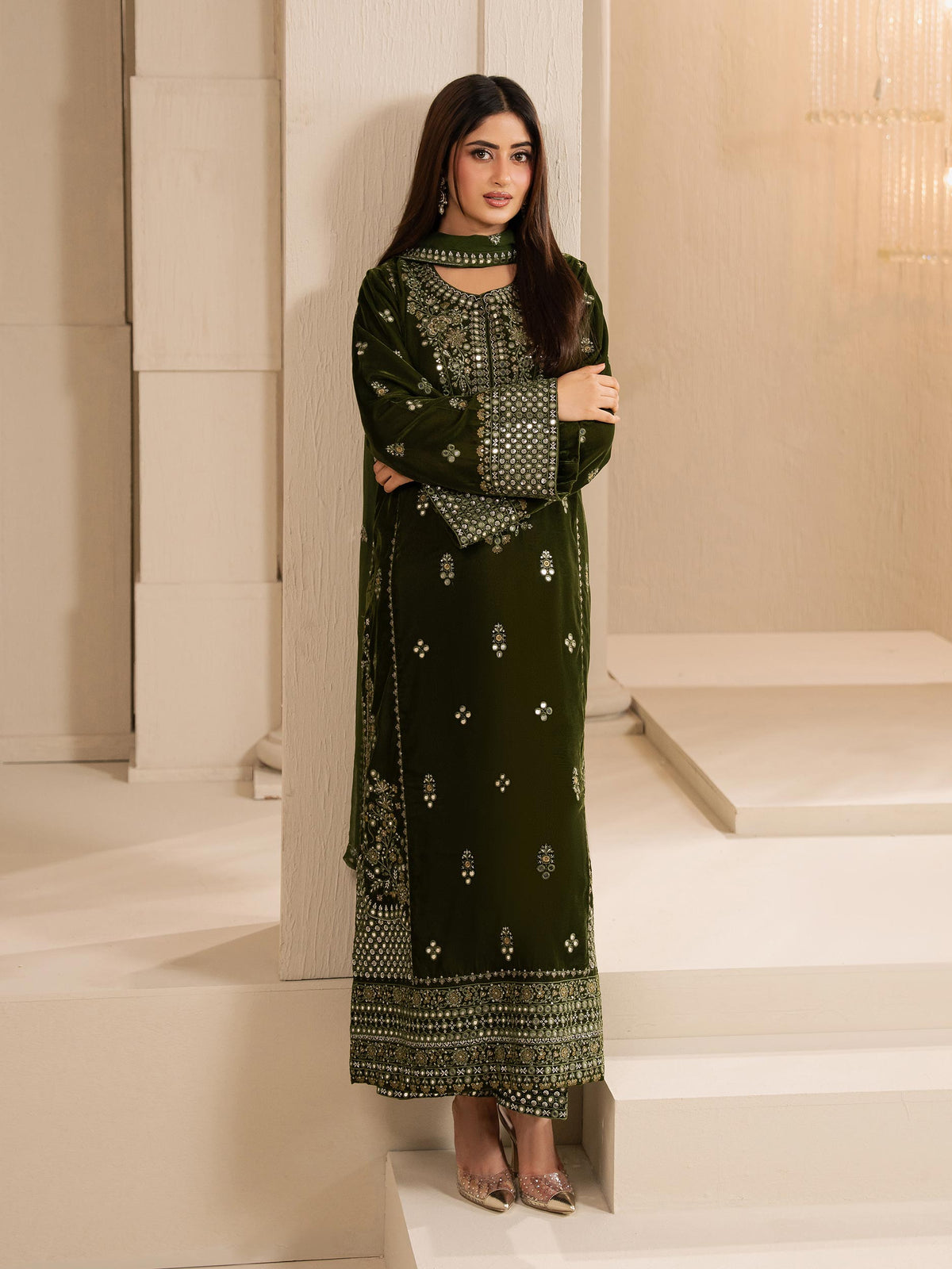 3 Piece Velvet Suit-Embroidered (Unstitched)