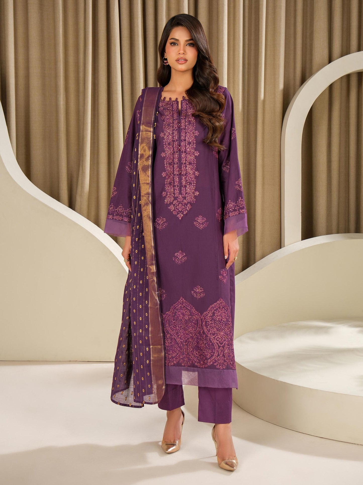 3 Piece Lawn Suit-Embroidered (Unstitched)