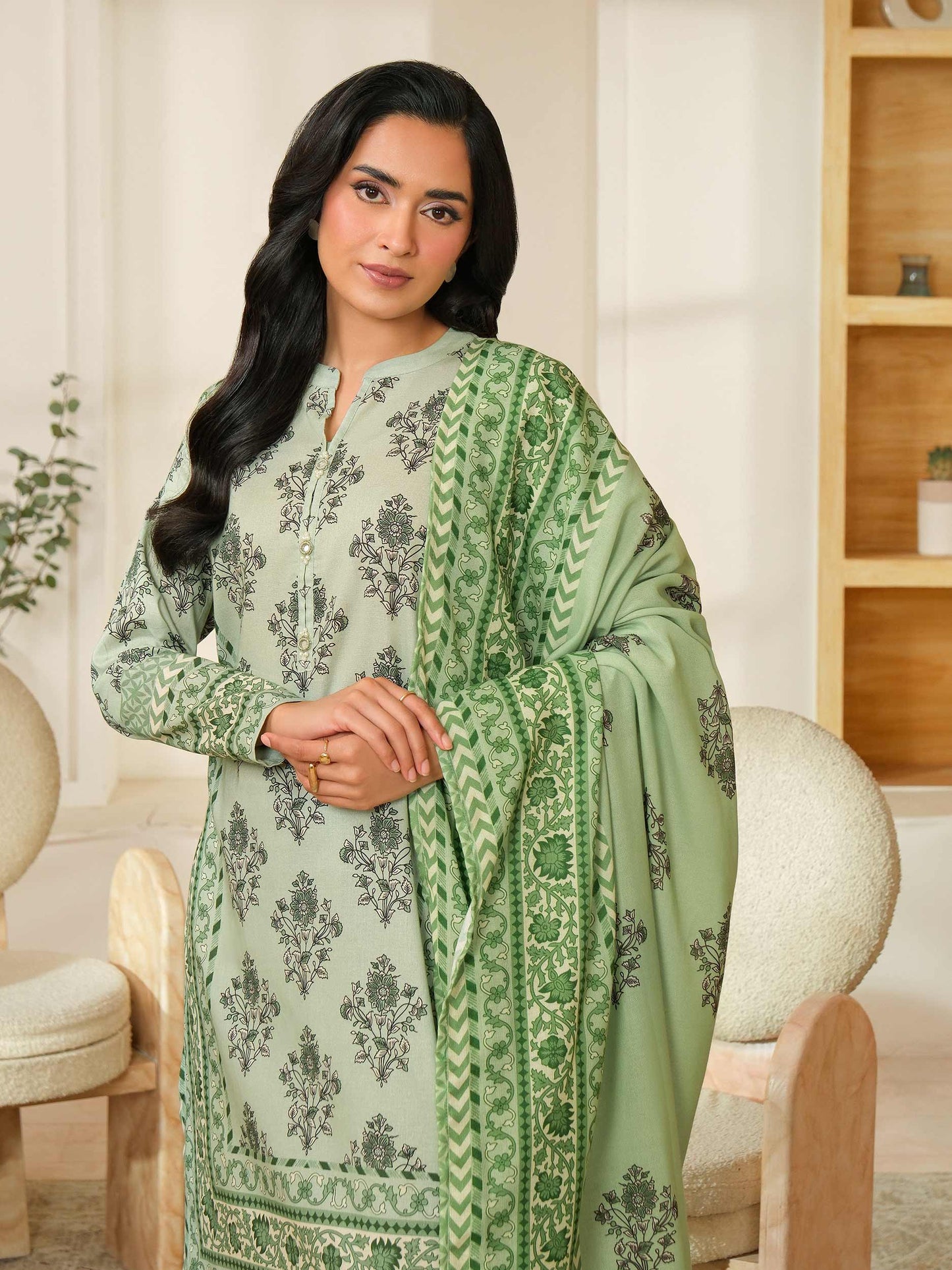 3 Piece Khaddar Suit-Printed (Unstitched)