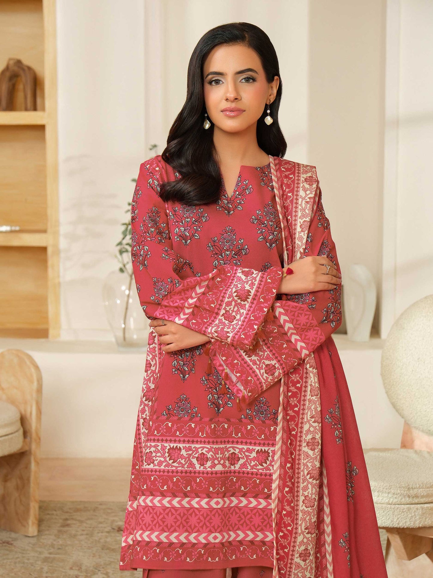 3 Piece Khaddar Suit-Printed (Unstitched)