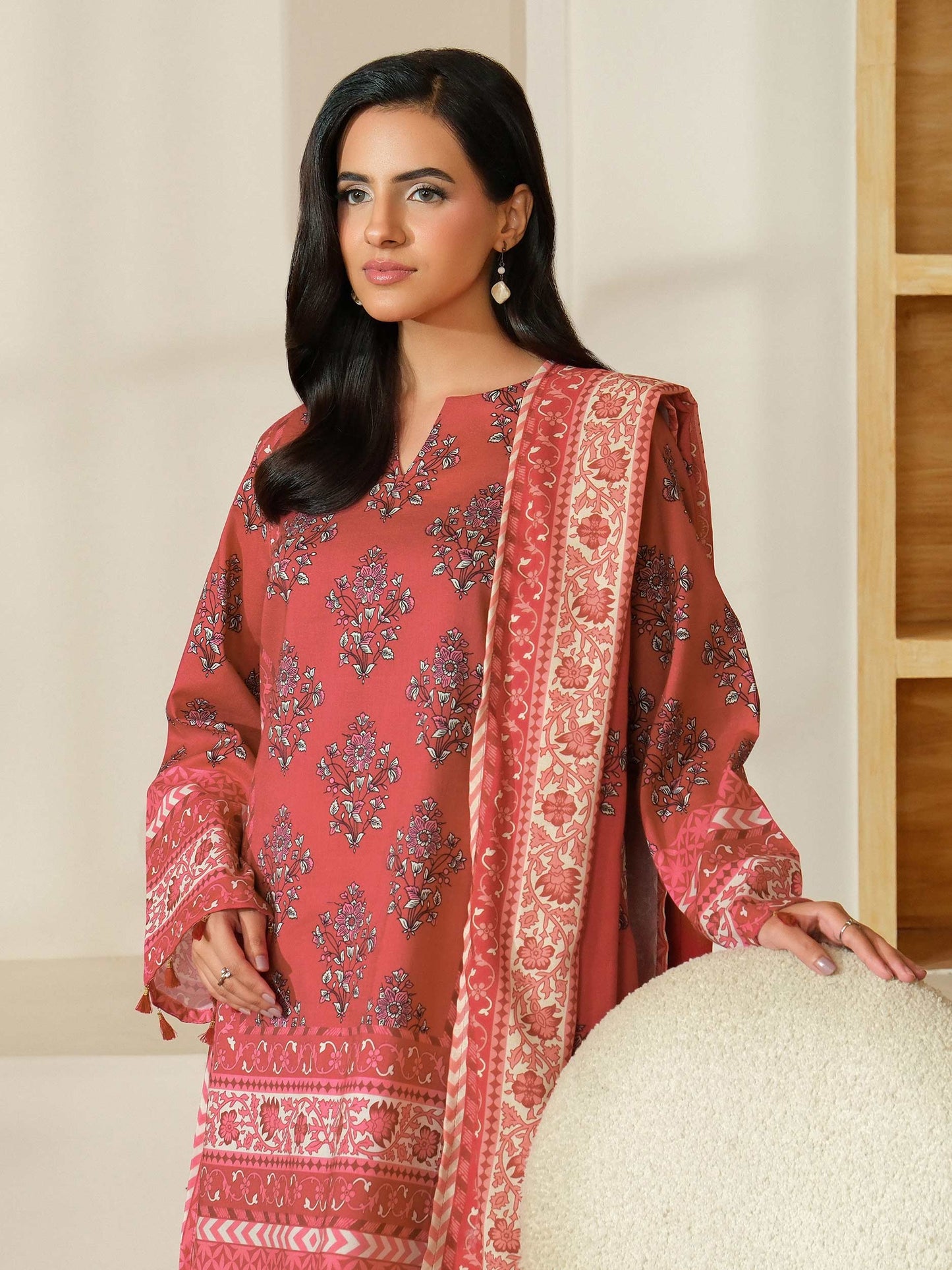 3 Piece Khaddar Suit-Printed (Unstitched)