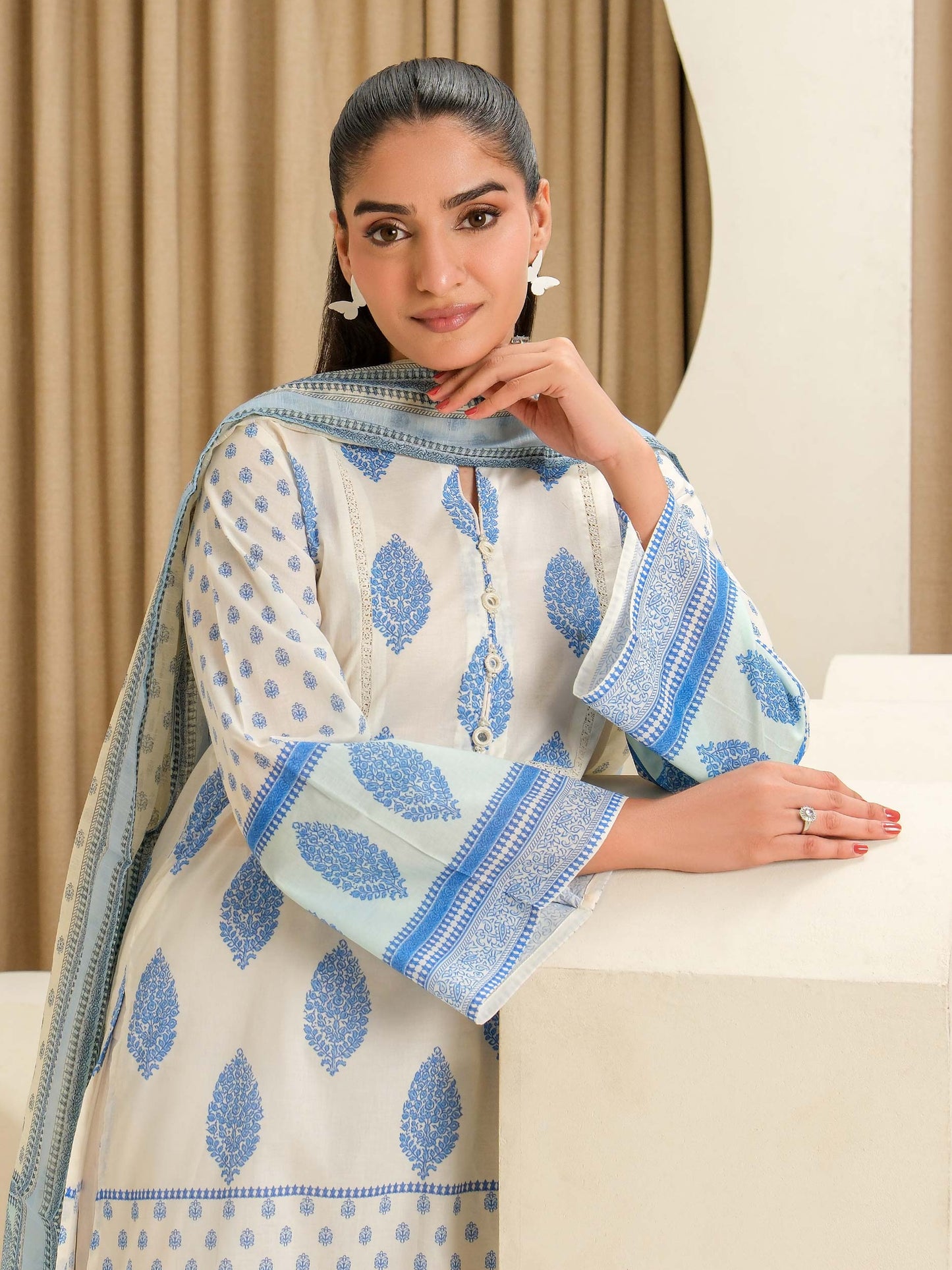 2 Piece Lawn Suit-Printed (Unstitched)