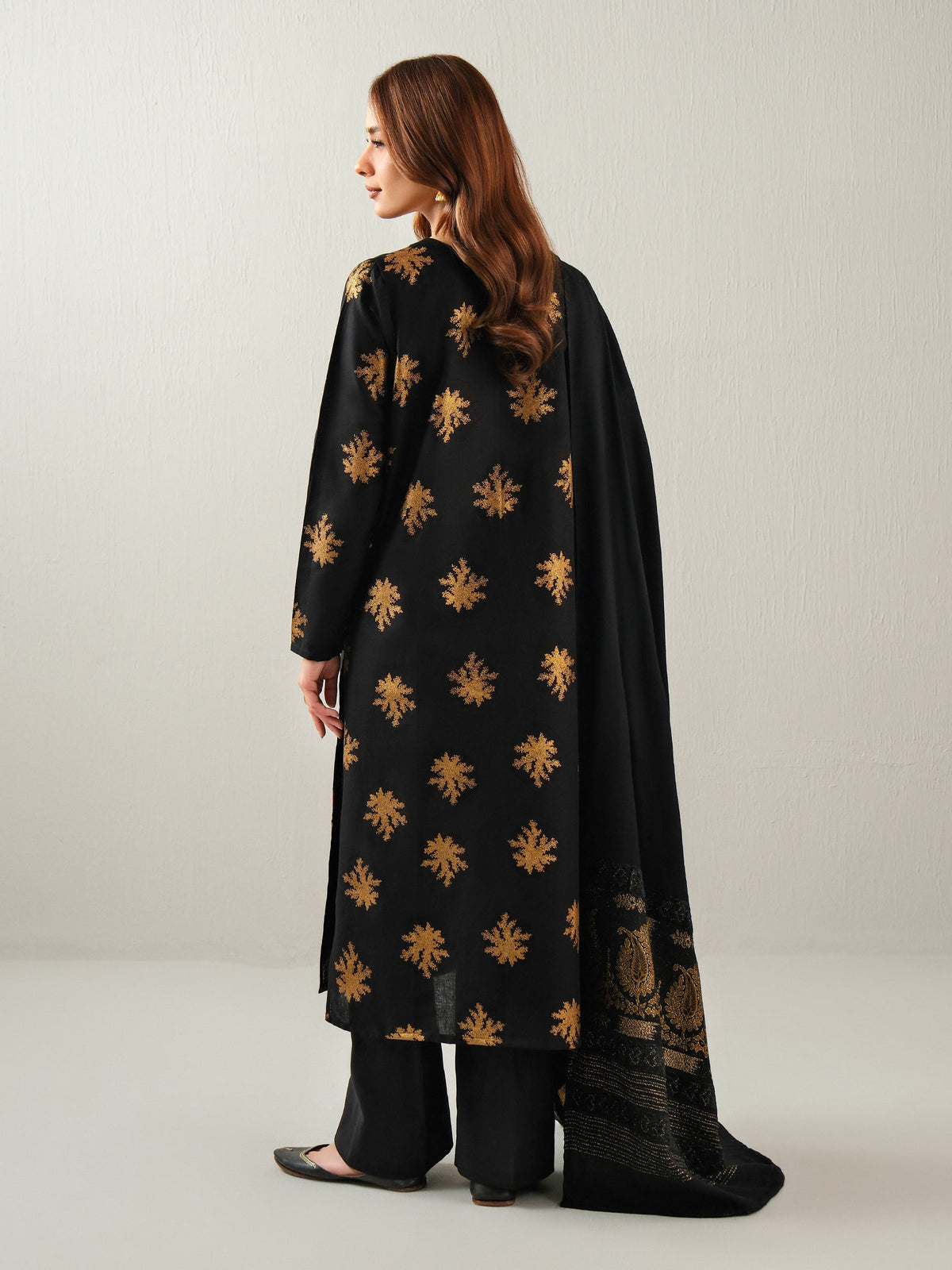 3 Piece Khaddar Paste Suit (Unstitched)