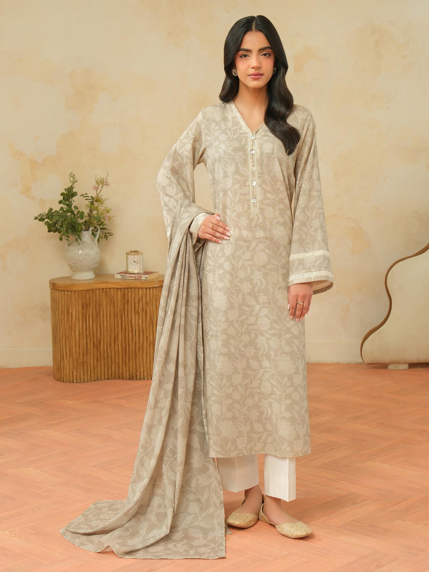 2 Piece Khaddar Suit-Printed (Unstitched)