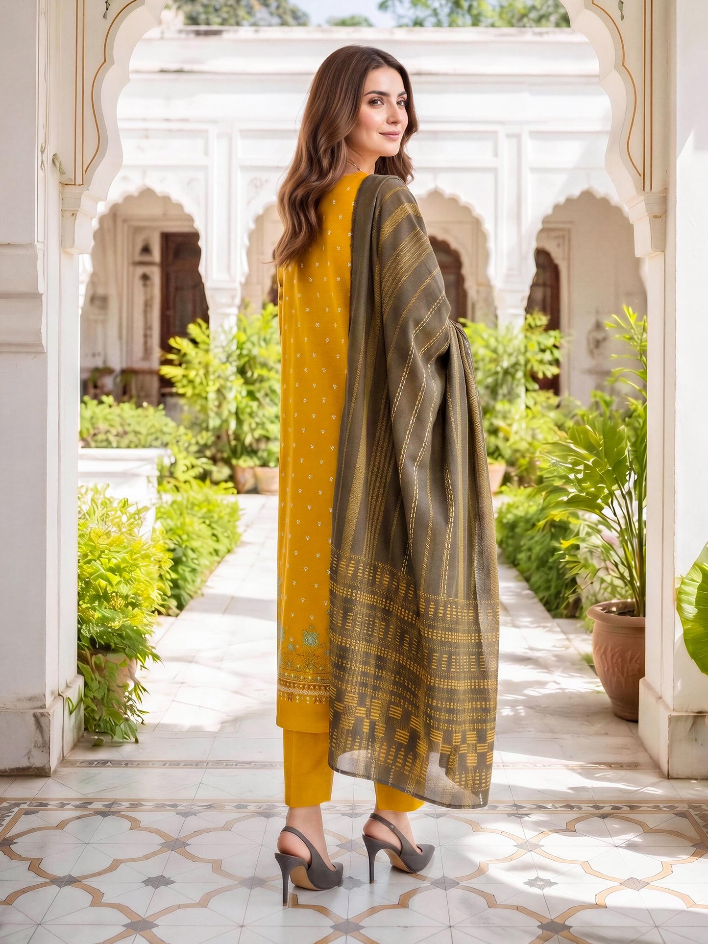 3 Piece Khaddar Suit-Paste Print (Unstitched)