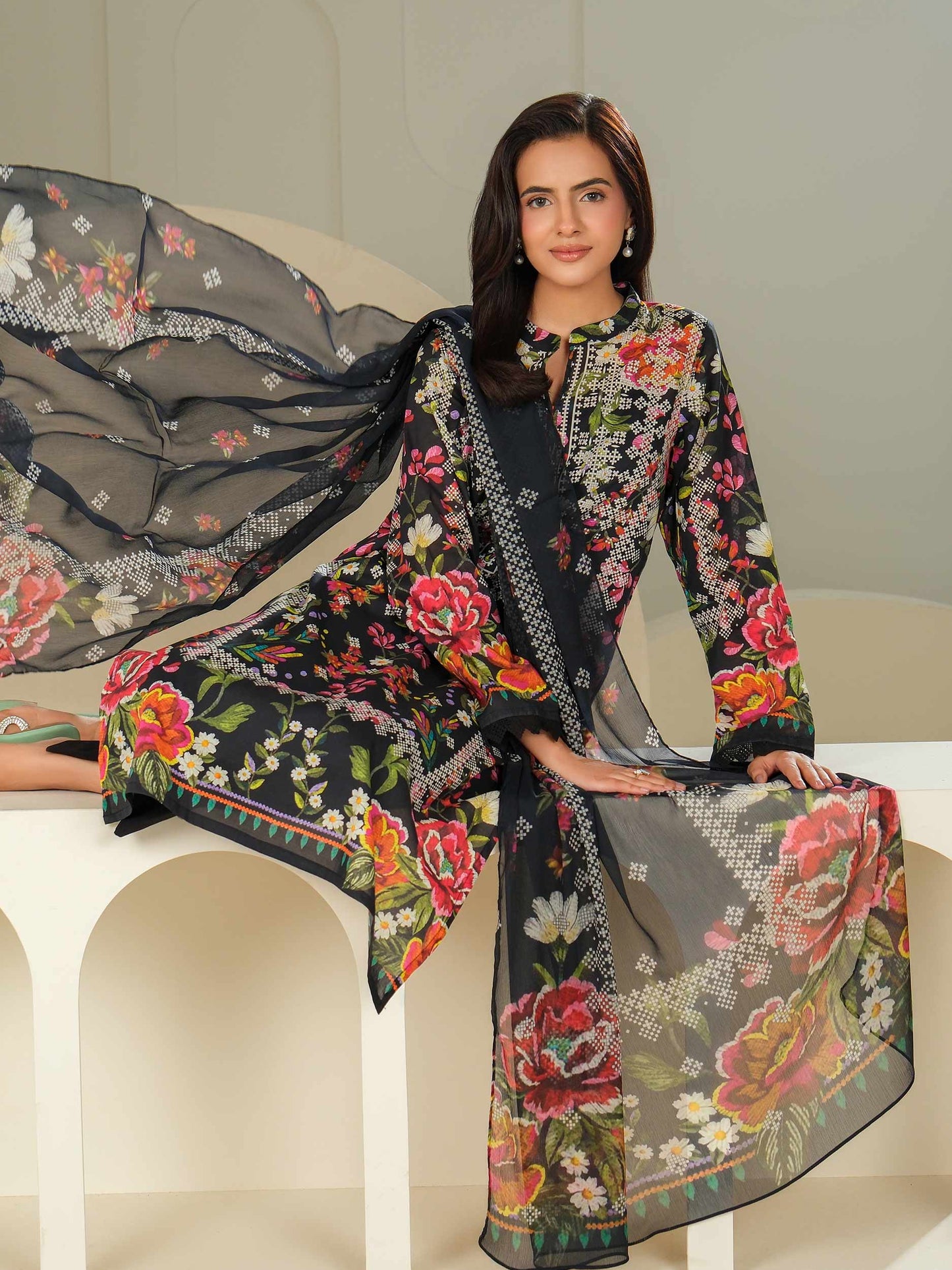 3 Piece Lawn Suit-Printed (Unstitched)