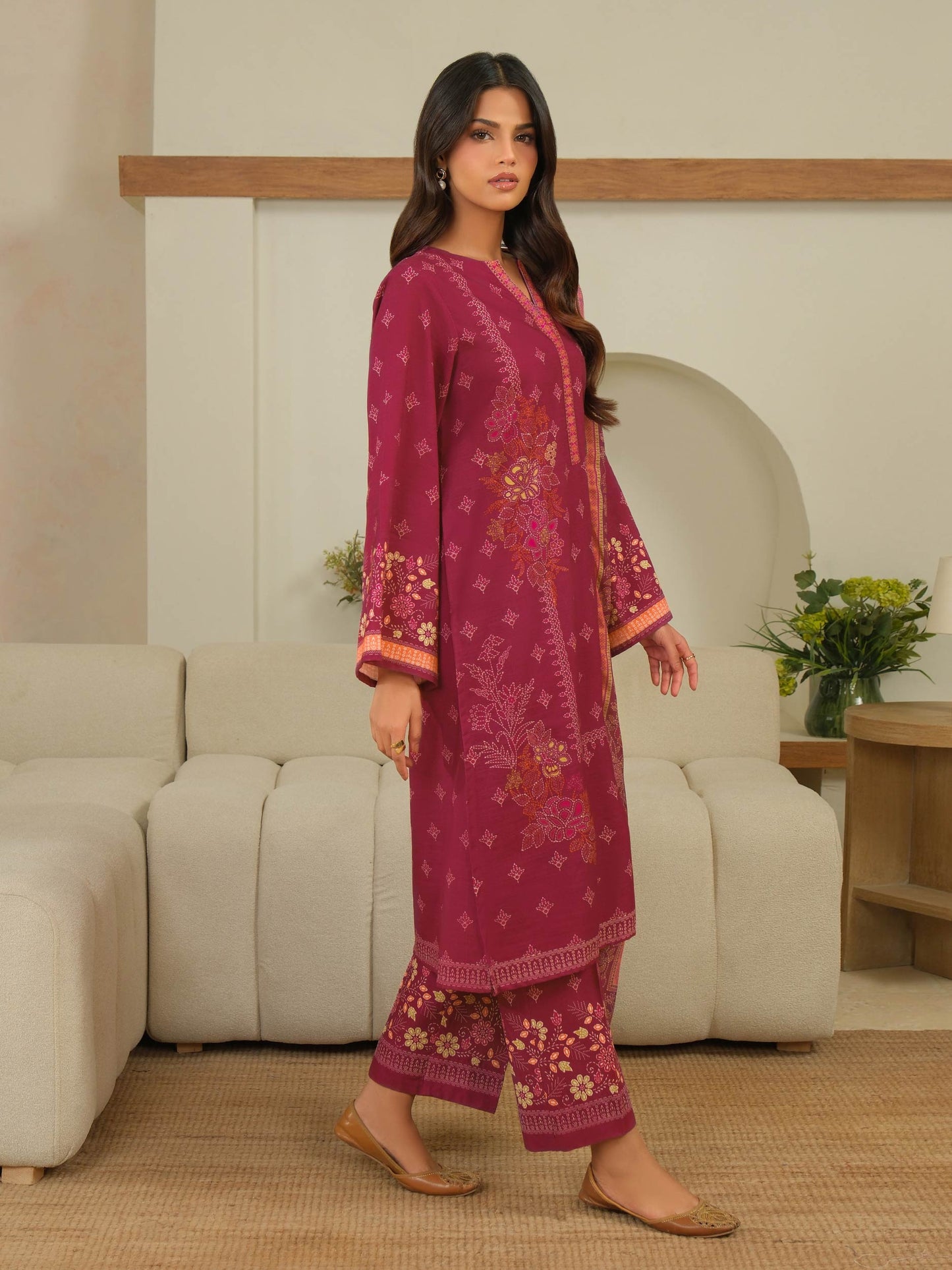 3 Piece Khaddar Suit-Printed (Unstitched)