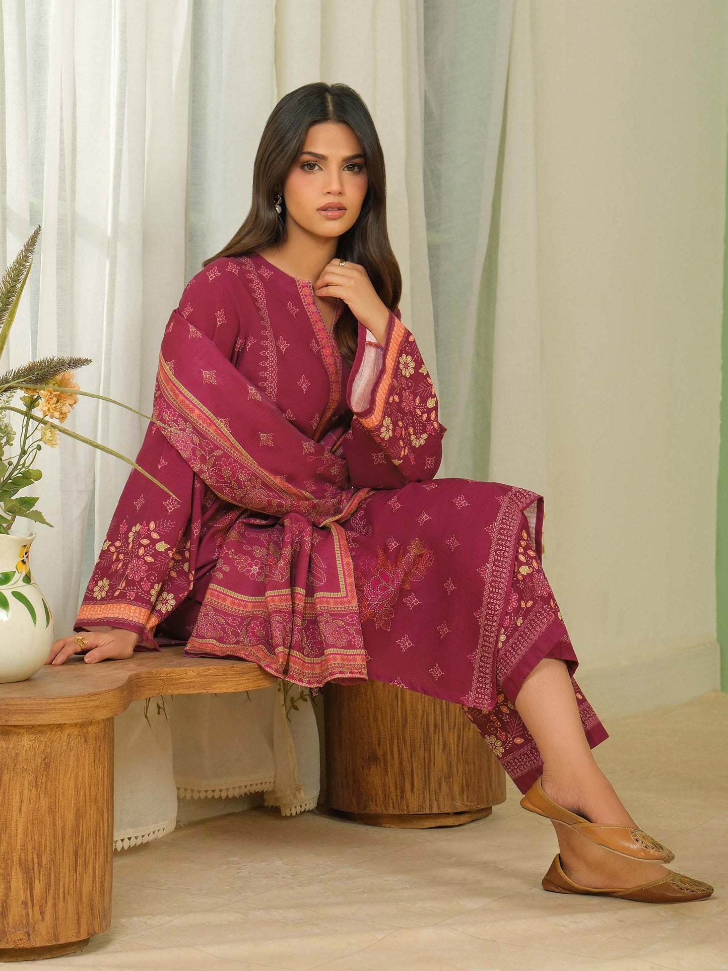 3 Piece Khaddar Suit-Printed (Unstitched)
