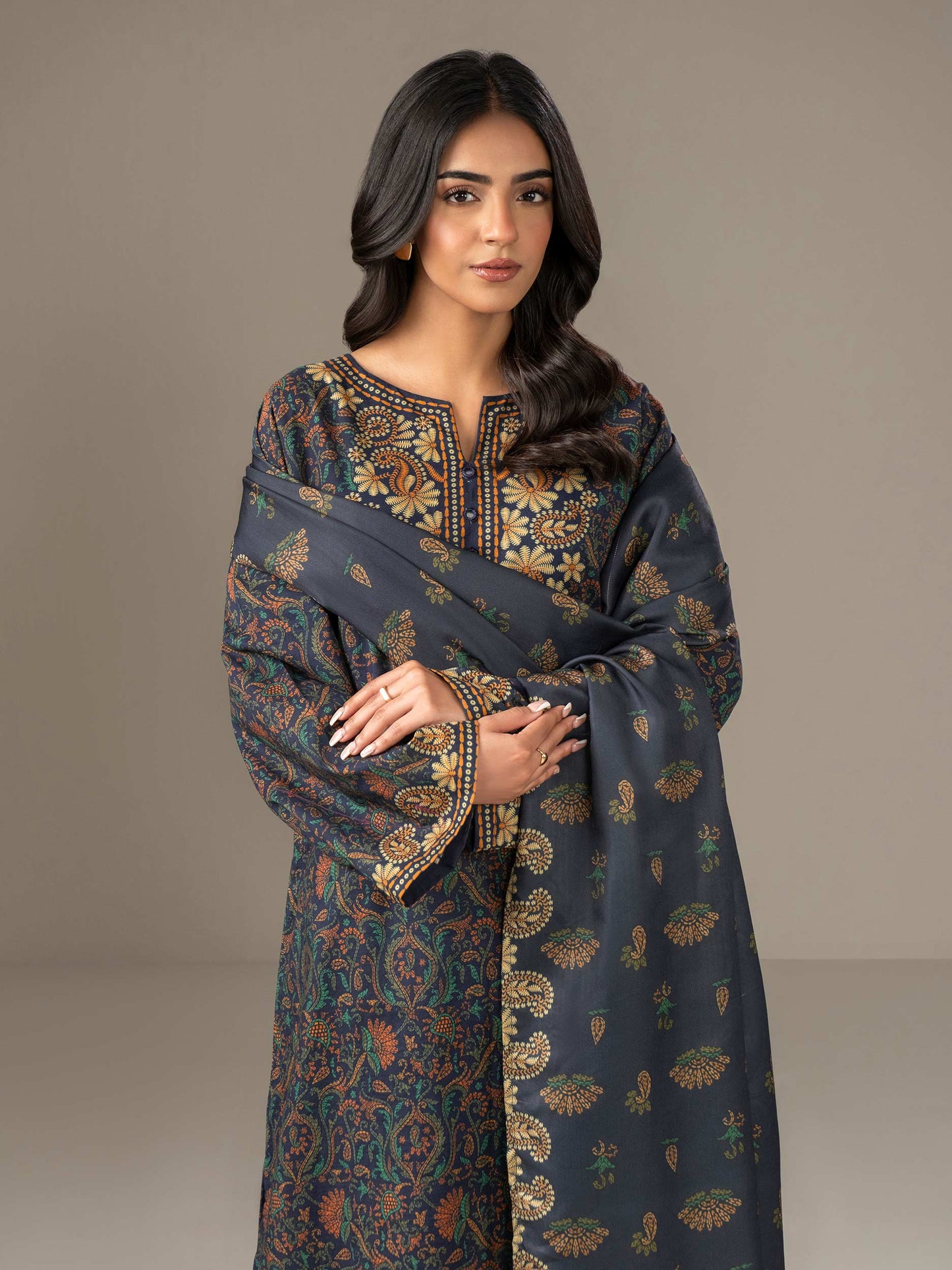 3 Piece Khaddar Suit-Printed (Unstitched)