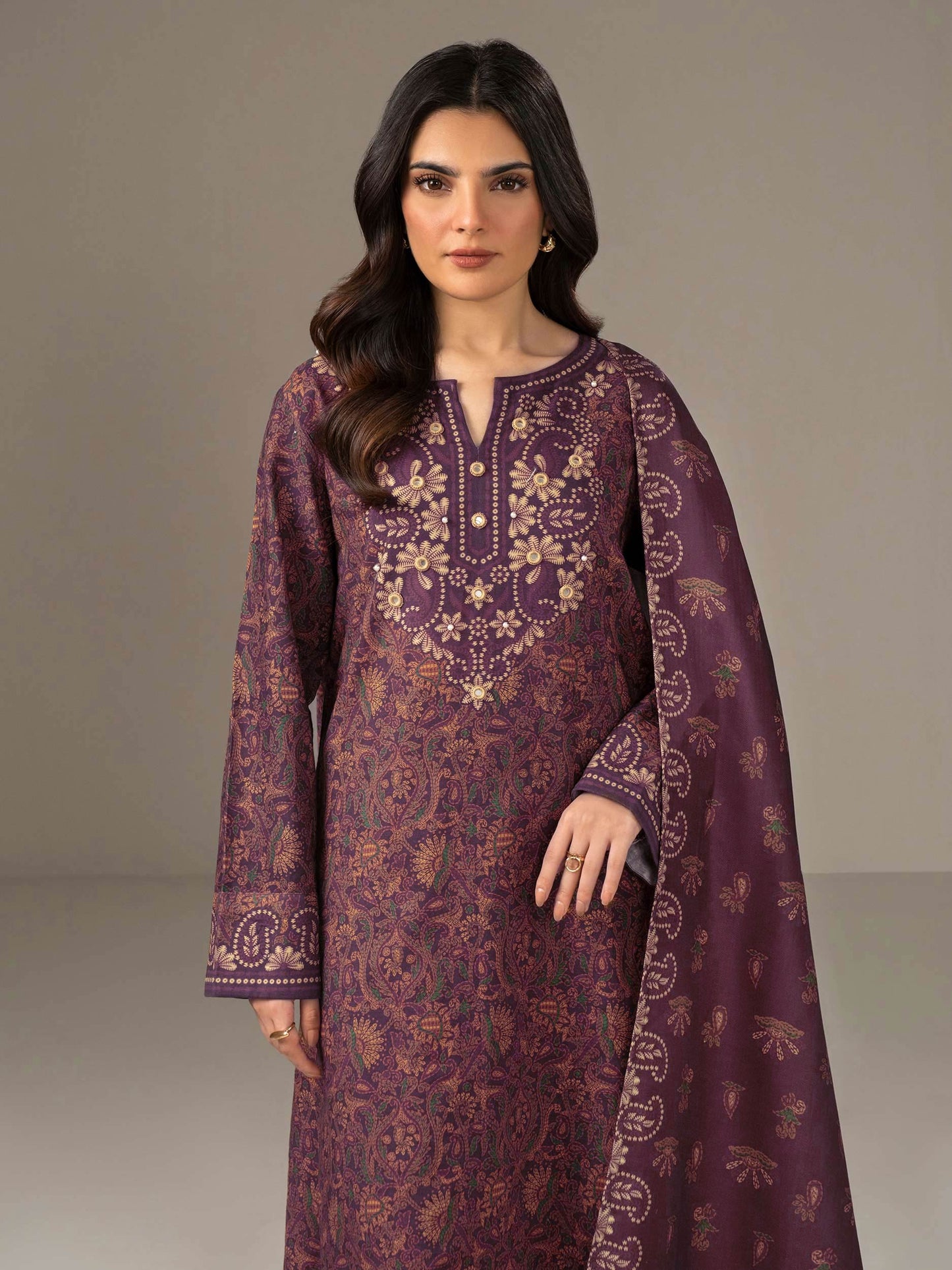 3 Piece Khaddar Suit-Printed (Unstitched)