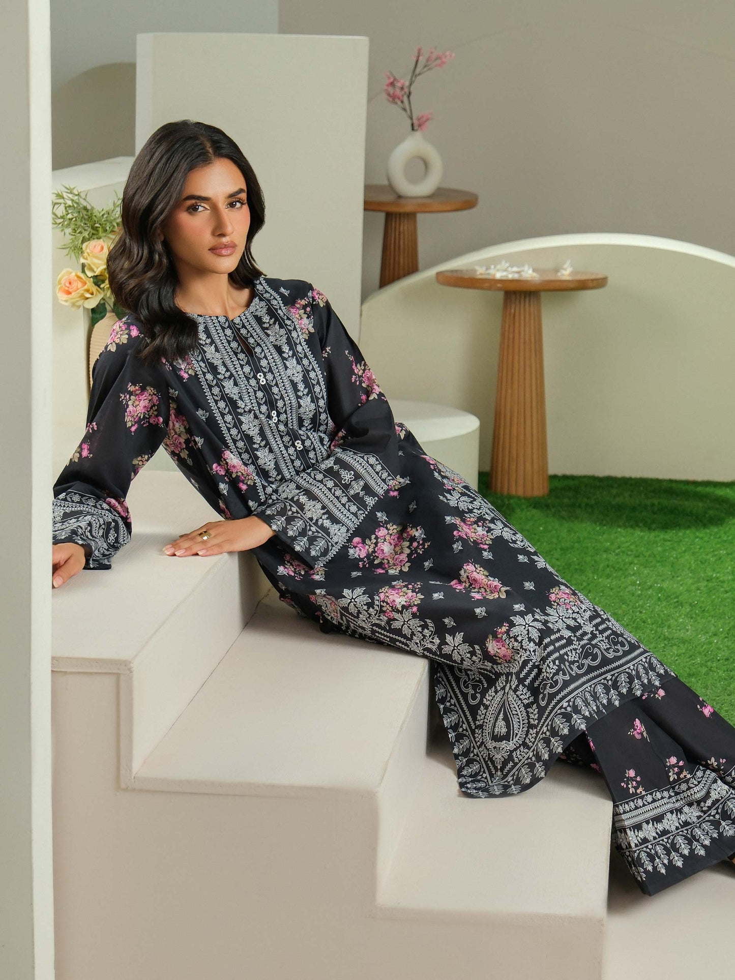 2 Piece Lawn Suit-Printed (Unstitched)