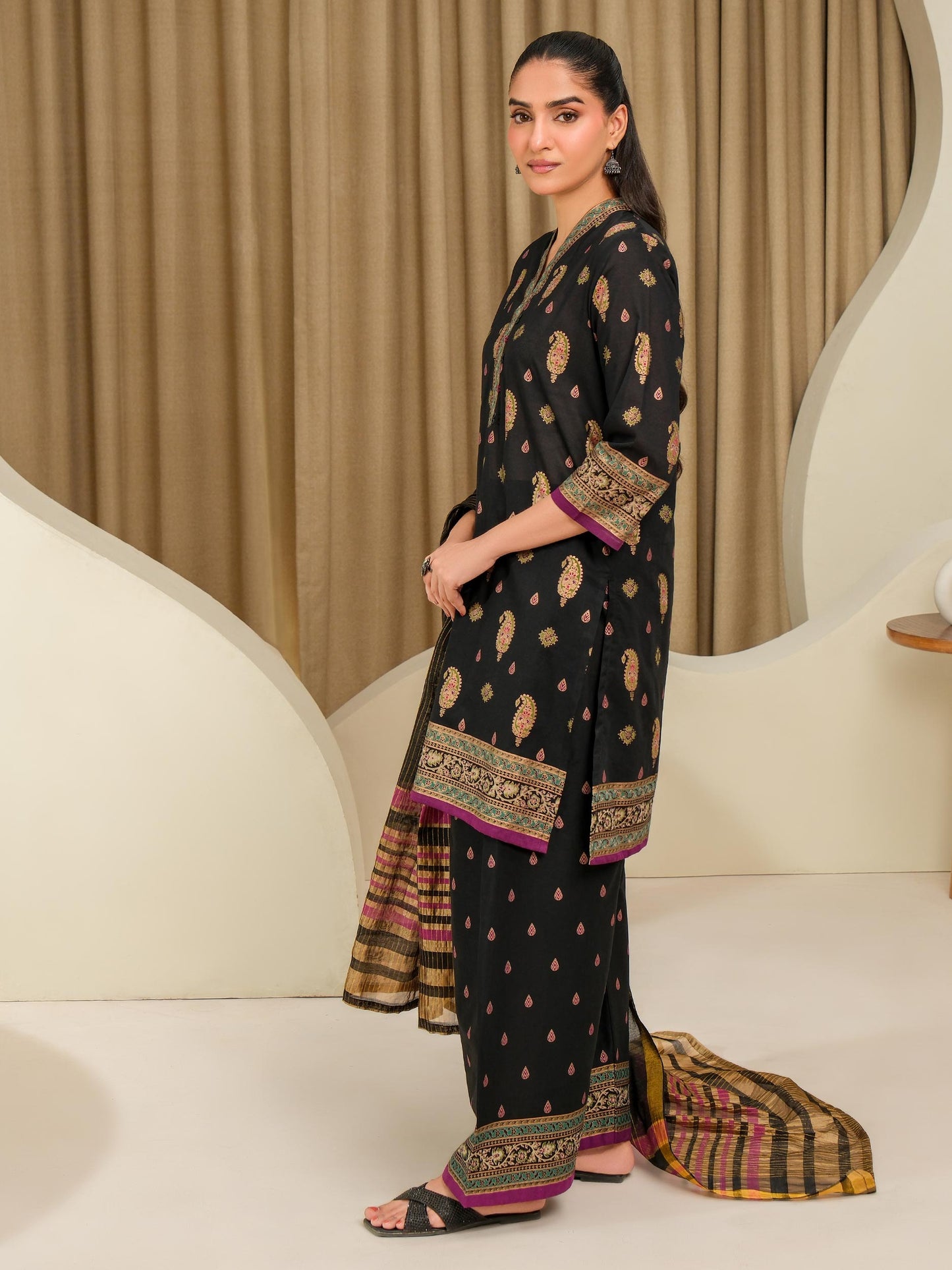 3 Piece Lawn Suit-Paste Print (Unstitched)