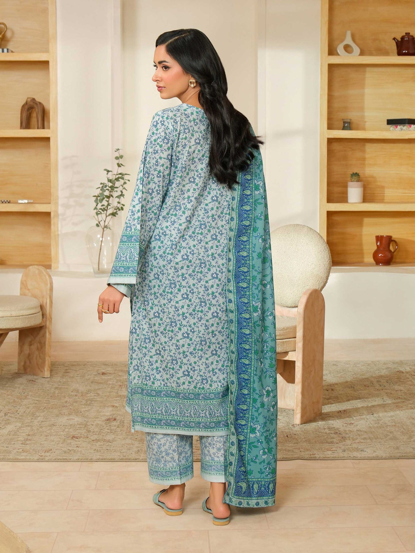 3 Piece Khaddar Suit-Printed (Unstitched)