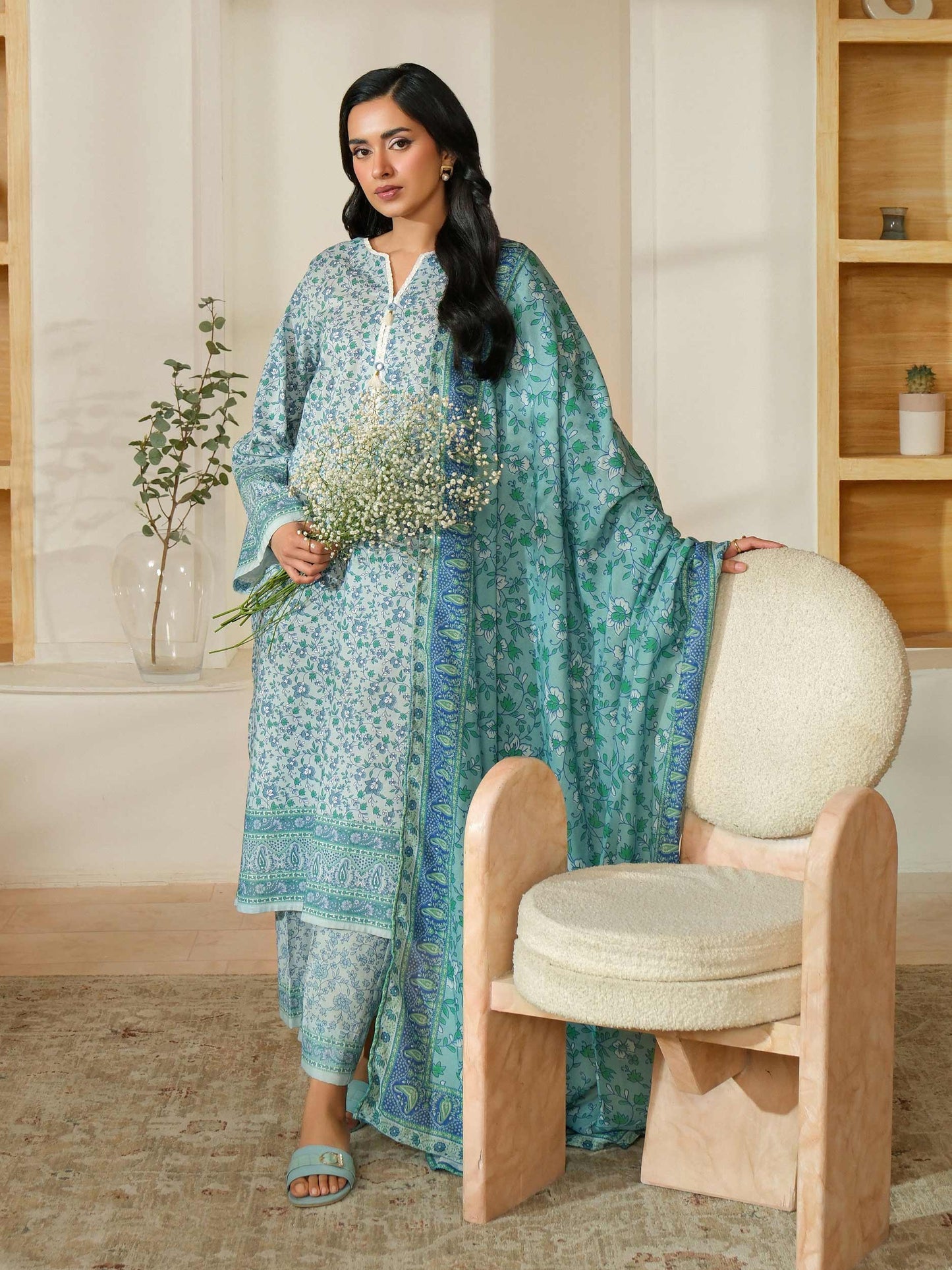 3 Piece Khaddar Suit-Printed (Unstitched)
