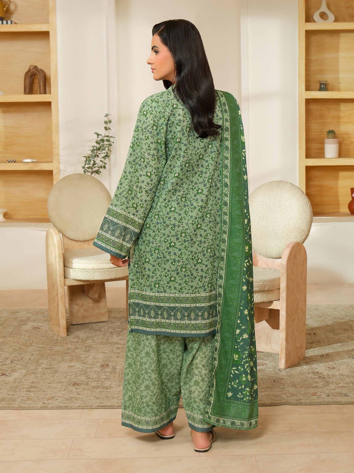 3 Piece Khaddar Suit-Printed (Unstitched)