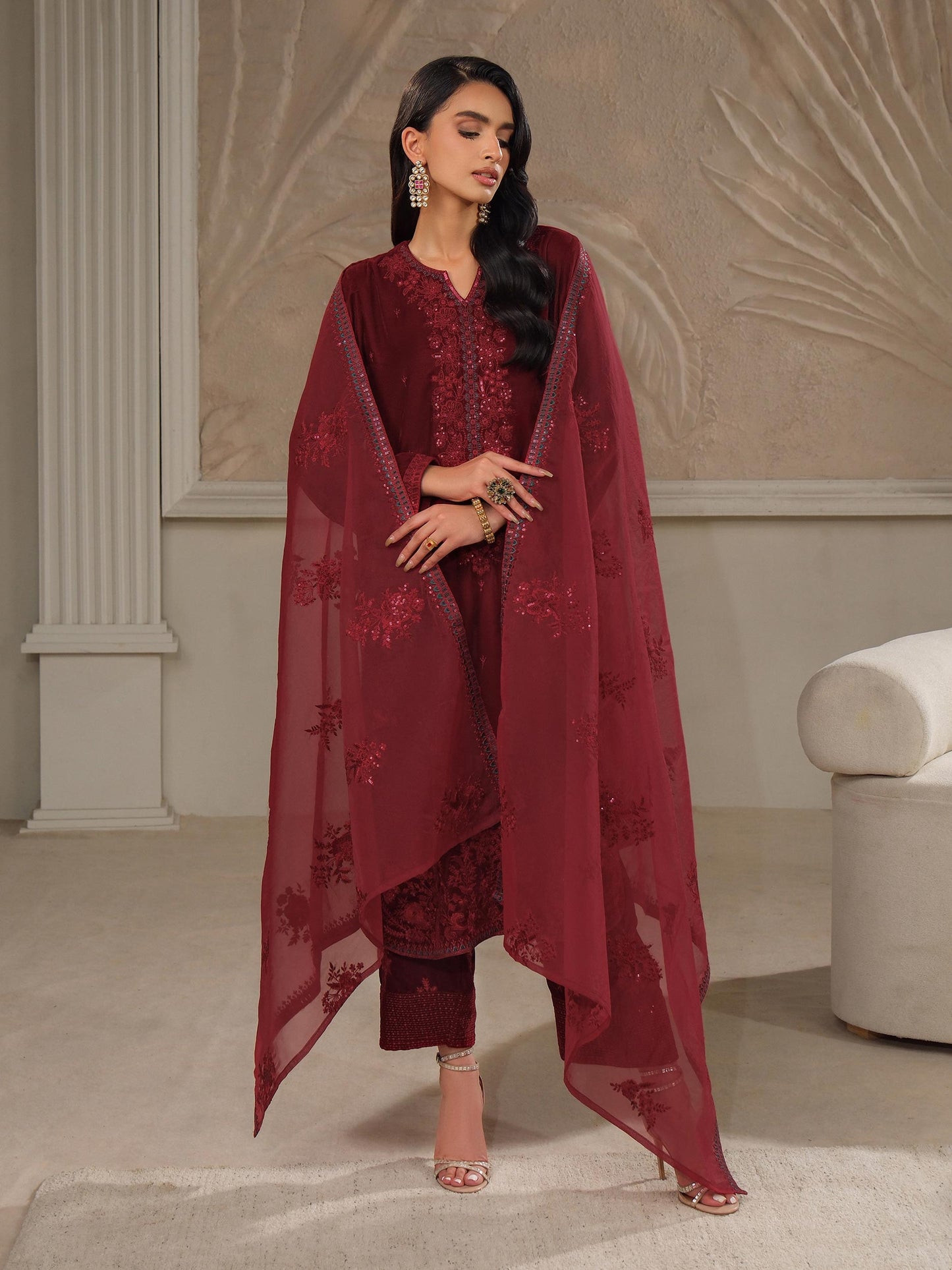 3 Piece Velvet Suit-Embroidered (Unstitched)