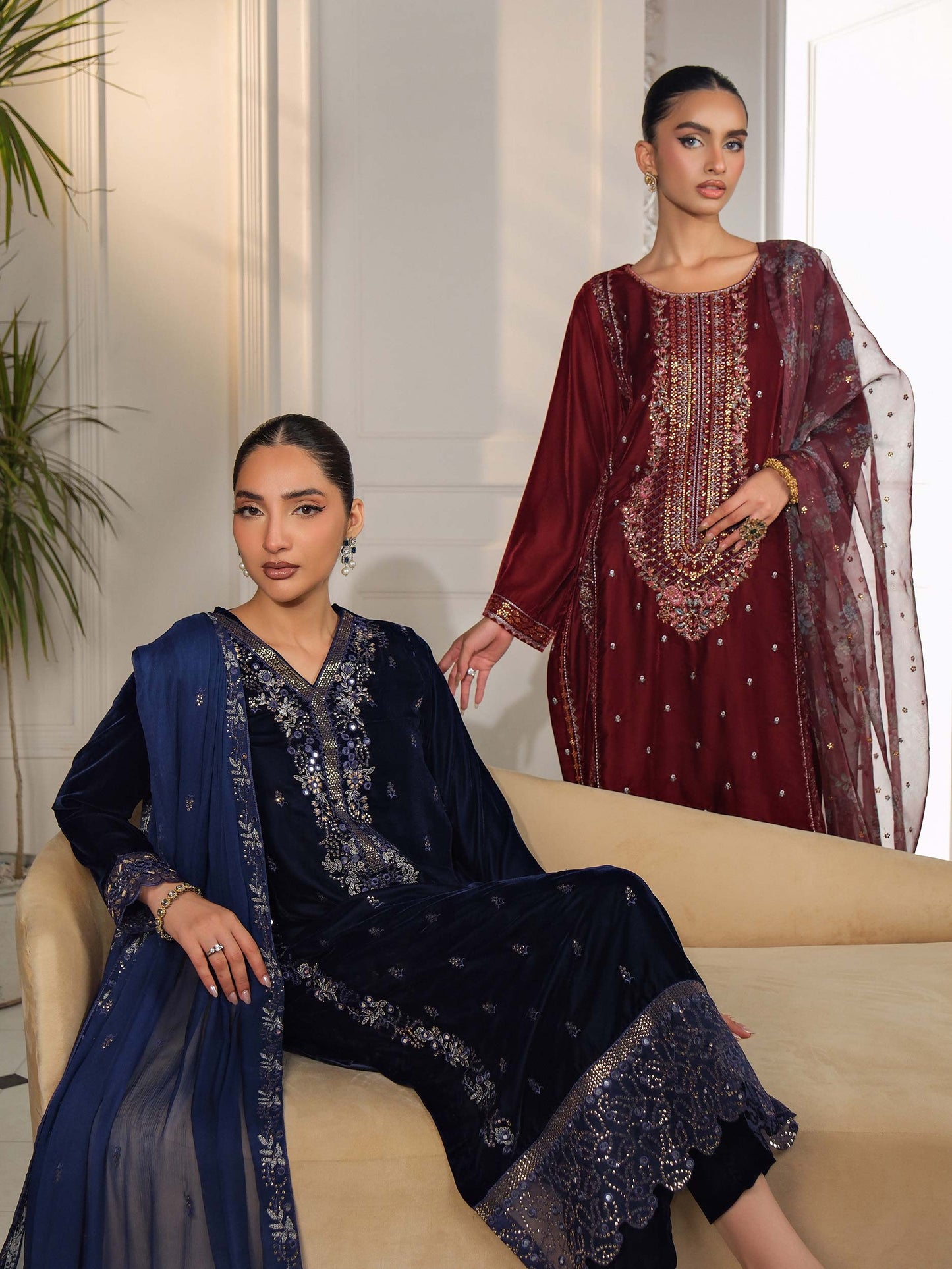 3 Piece Velvet Suit-Embroidered (Unstitched)