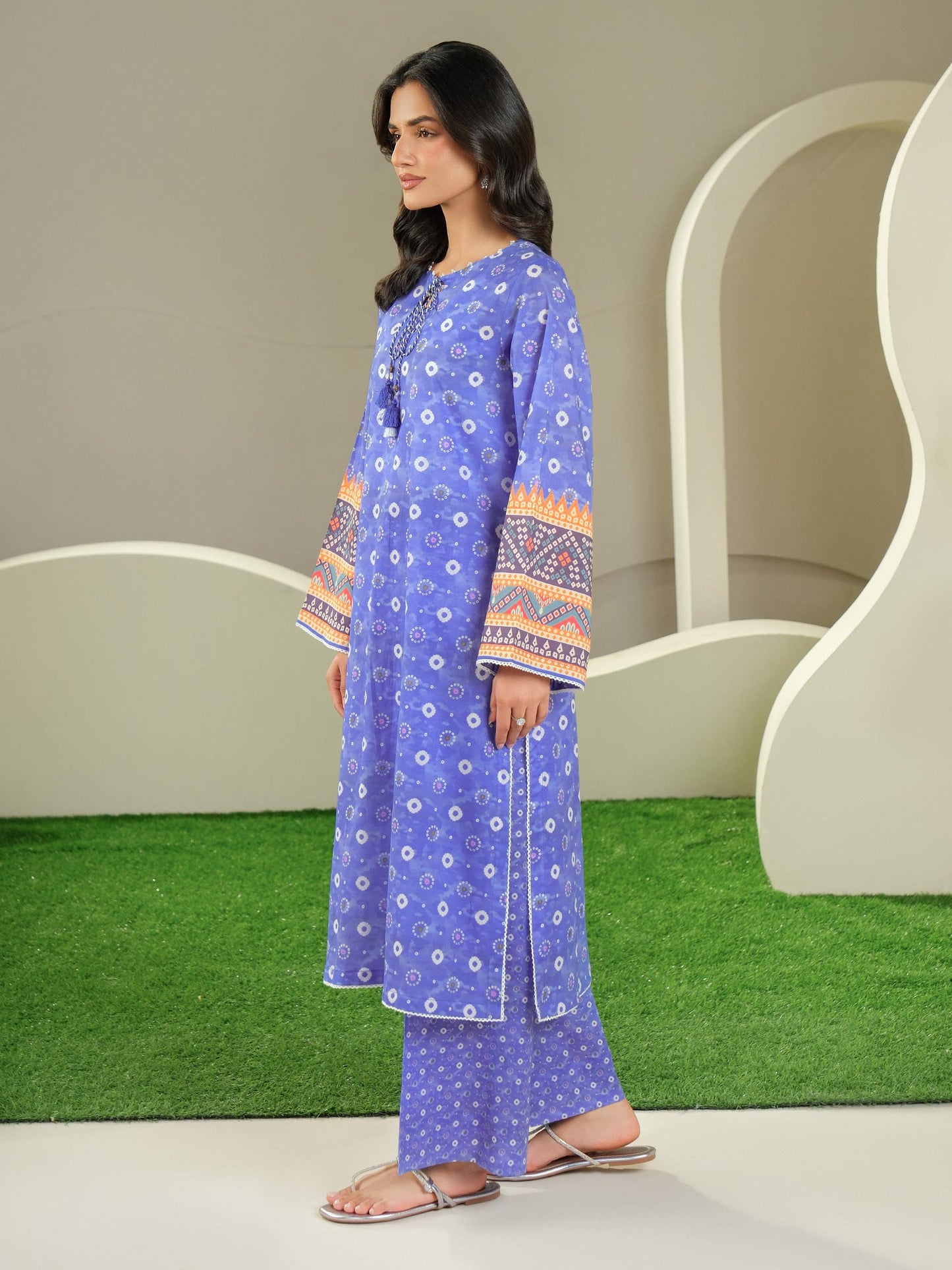 2 Piece Lawn Suit-Printed (Unstitched)