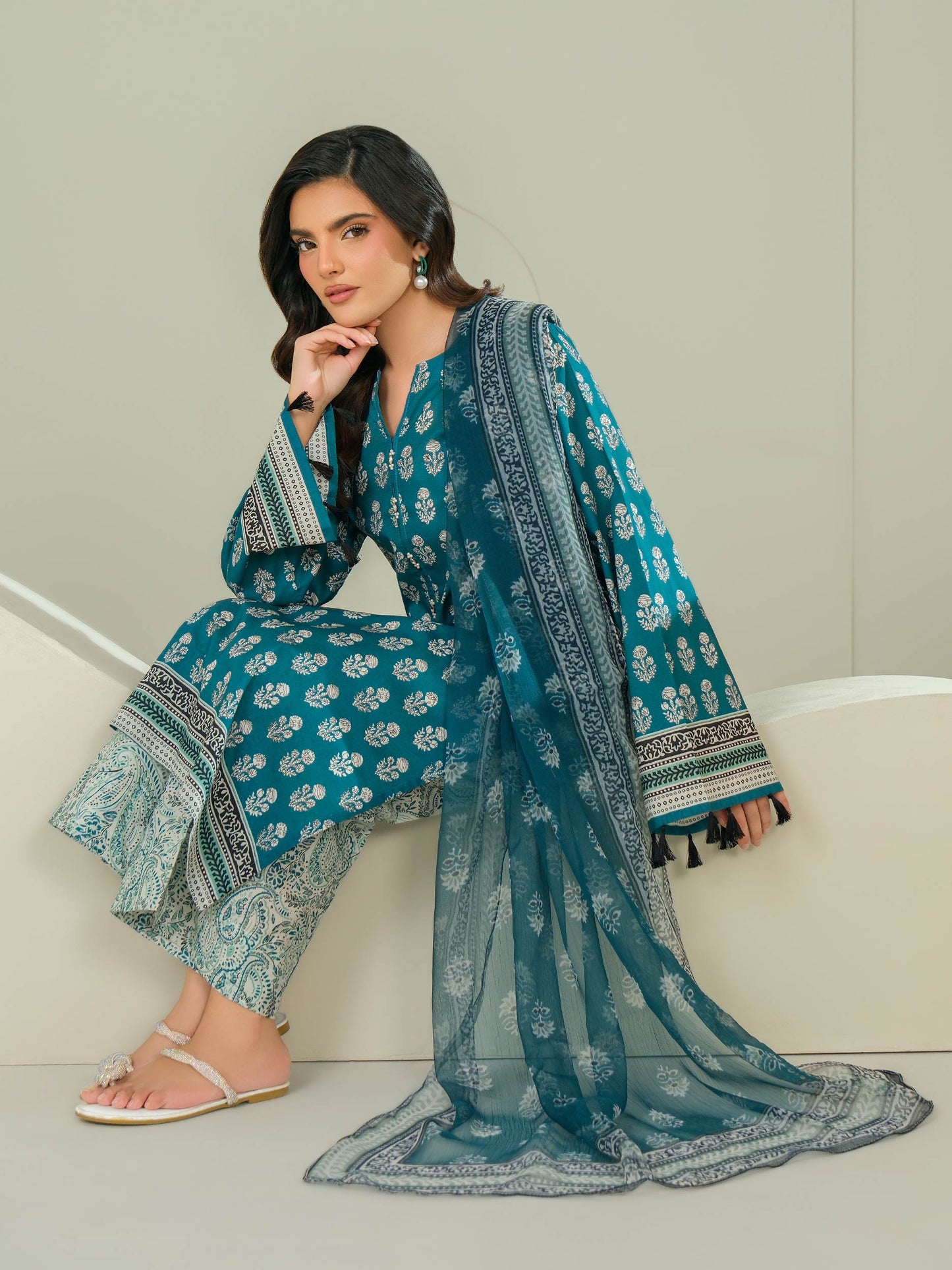 3 Piece Lawn Suit-Printed (Unstitched)