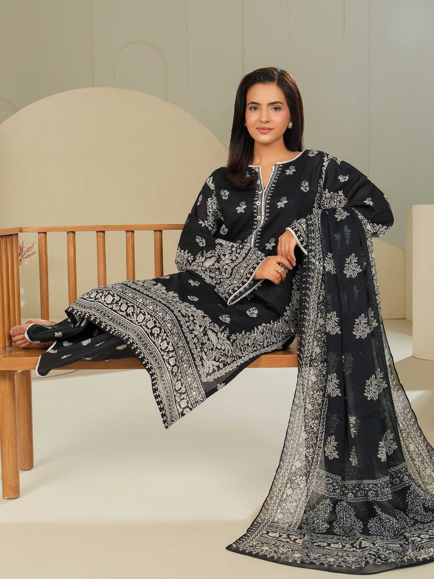 3 Piece Lawn Suit-Printed (Unstitched)