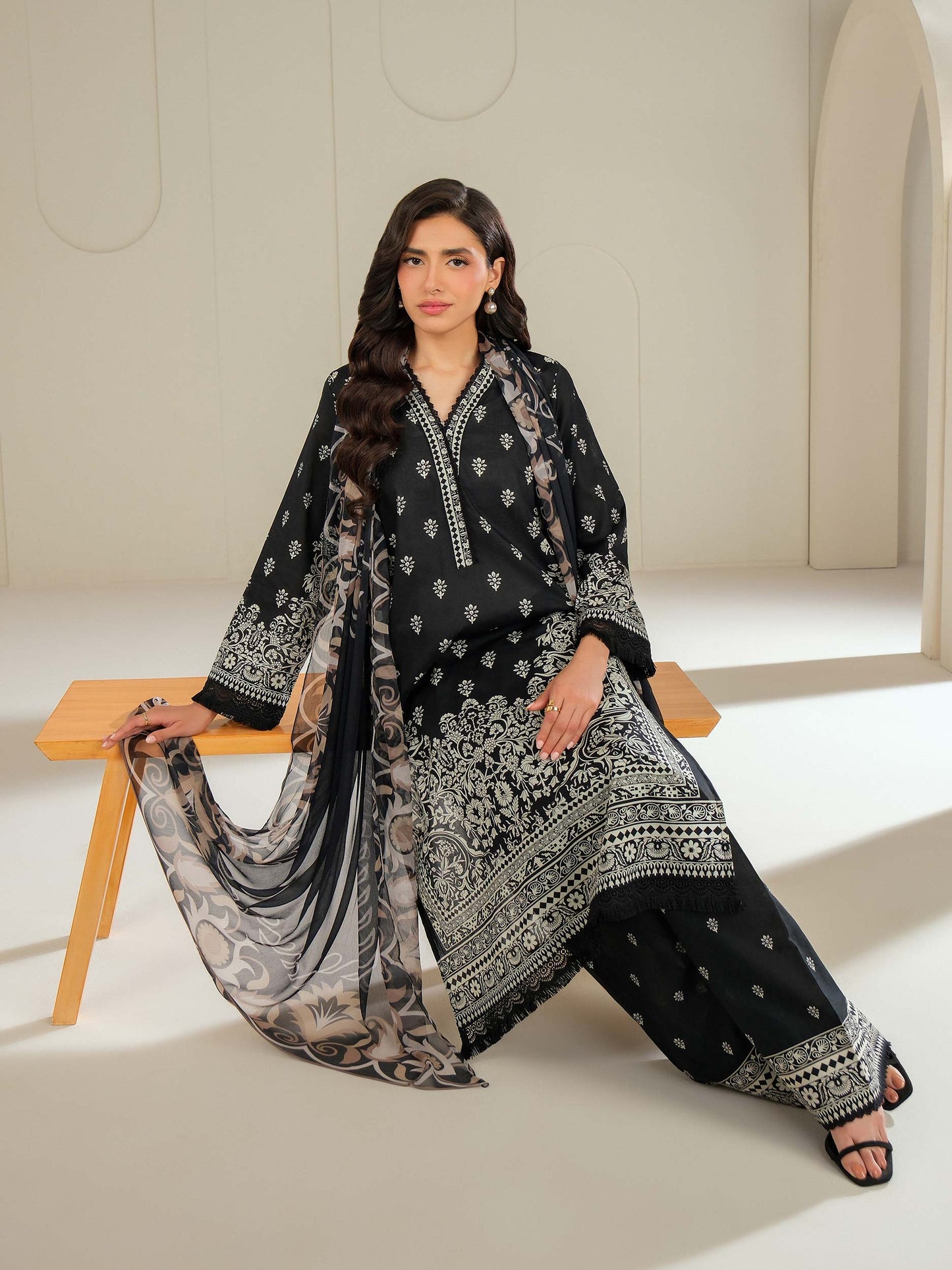 3 Piece Lawn Suit-Printed (Unstitched)