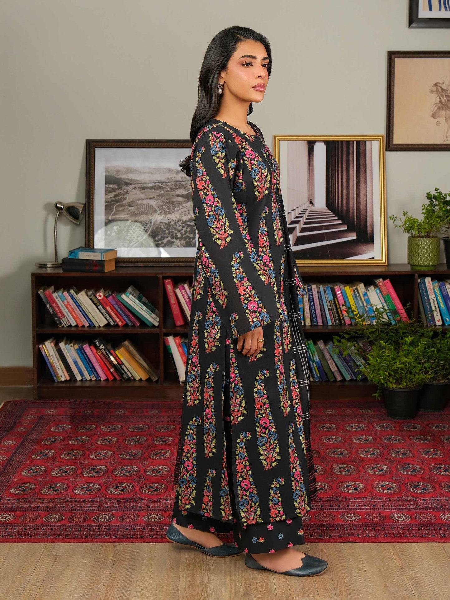 3 Piece Khaddar Suit-Paste Print (Unstitched)