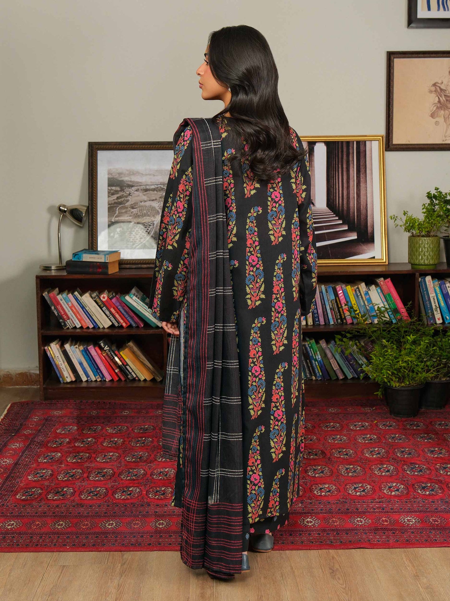 3 Piece Khaddar Suit-Paste Print (Unstitched)