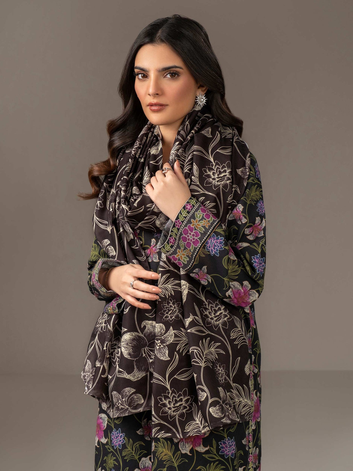 3 Piece Khaddar Suit-Printed (Unstitched)