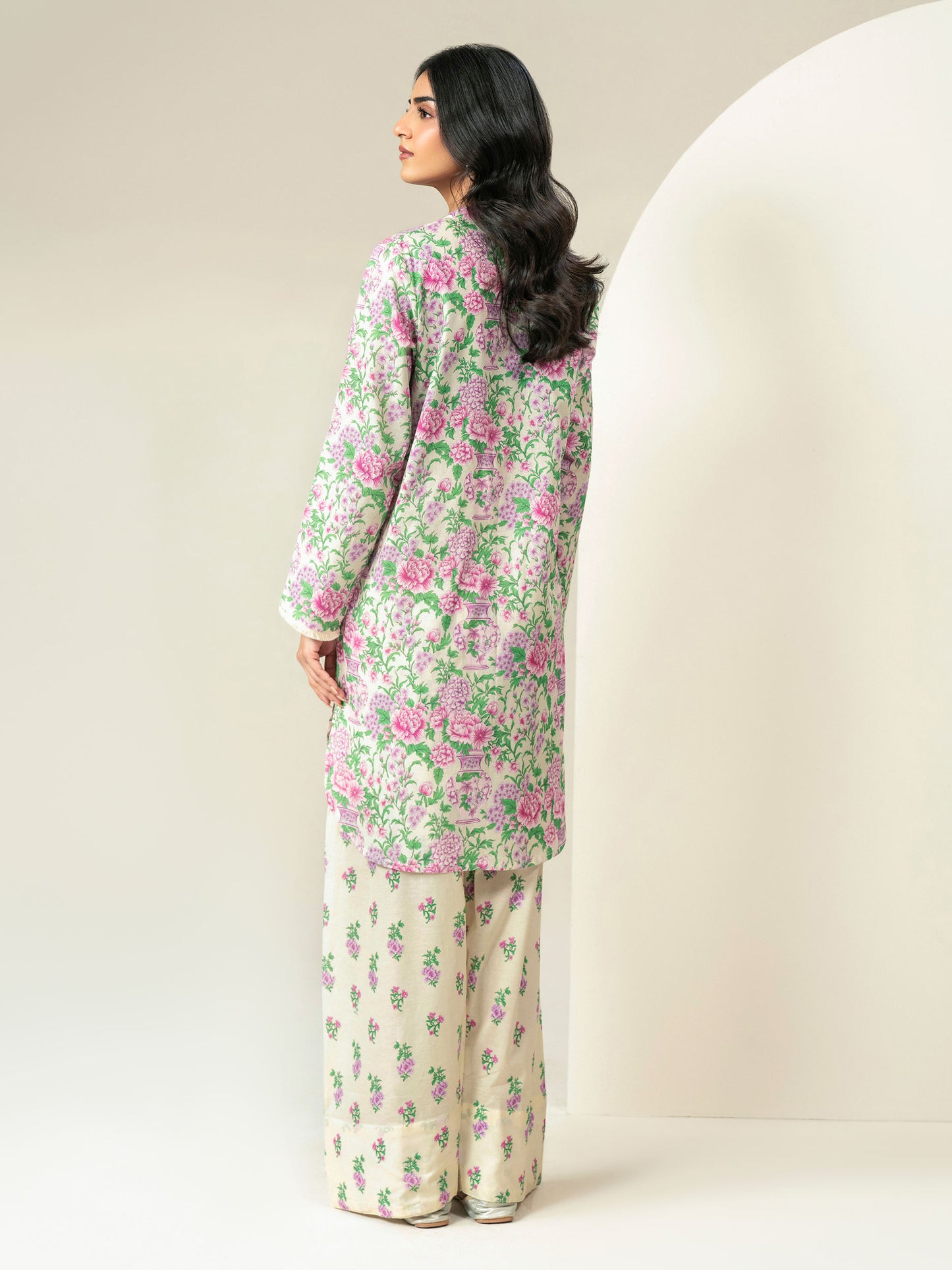 2 Piece Khaddar Suit-Printed (Unstitched)