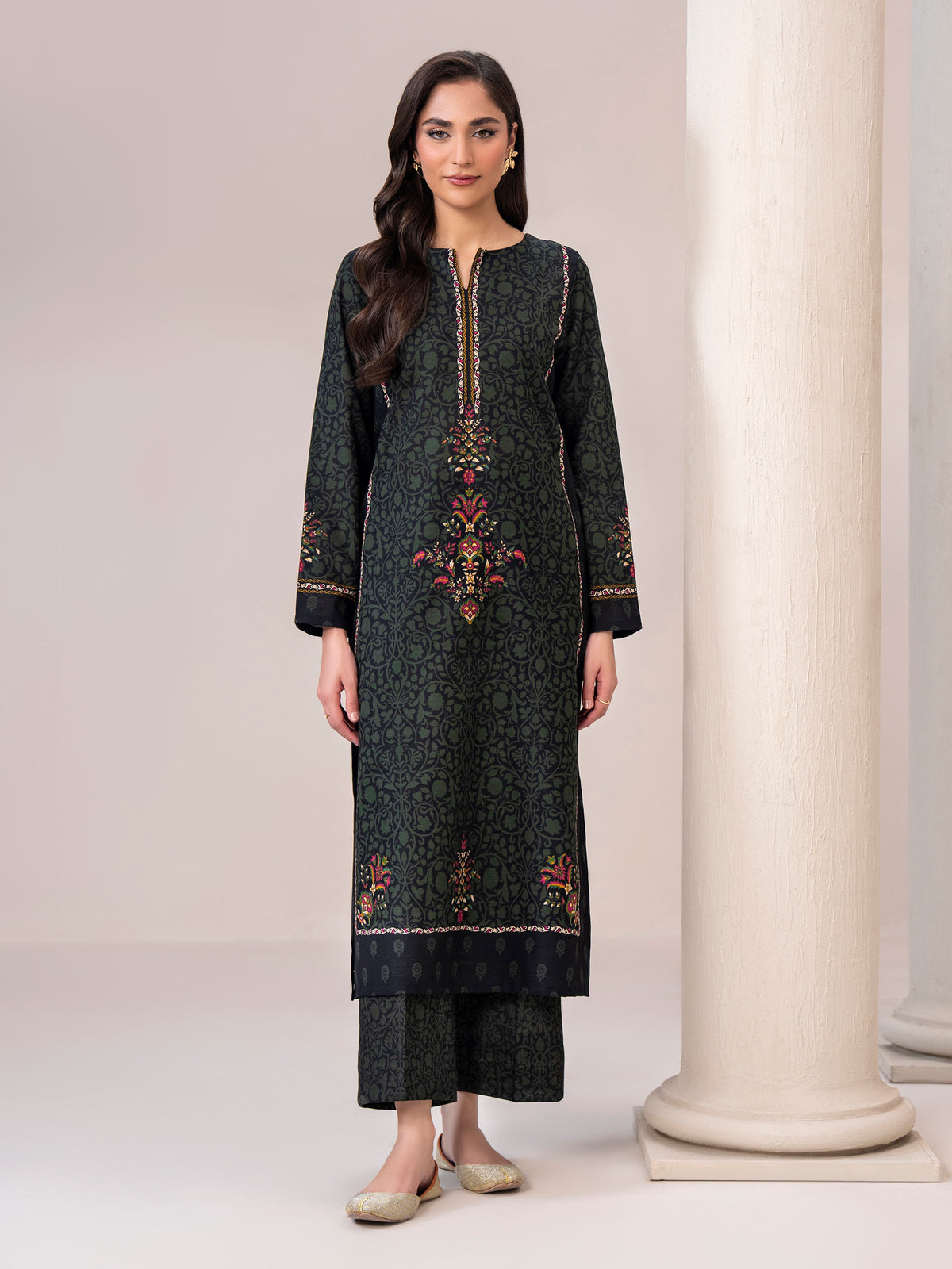 2 Piece Slub Khaddar Suit (Unstitched)