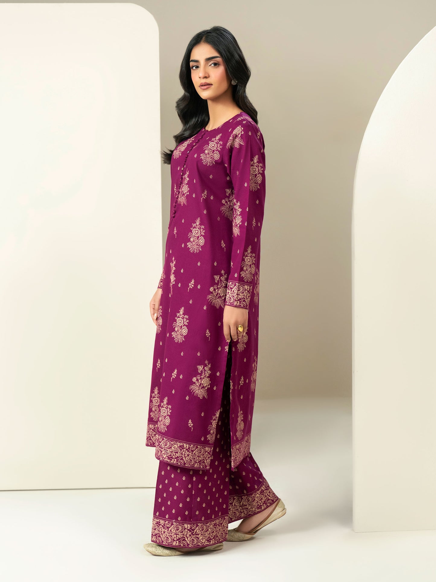 2 Piece Khaddar Suit-Printed (Unstitched)