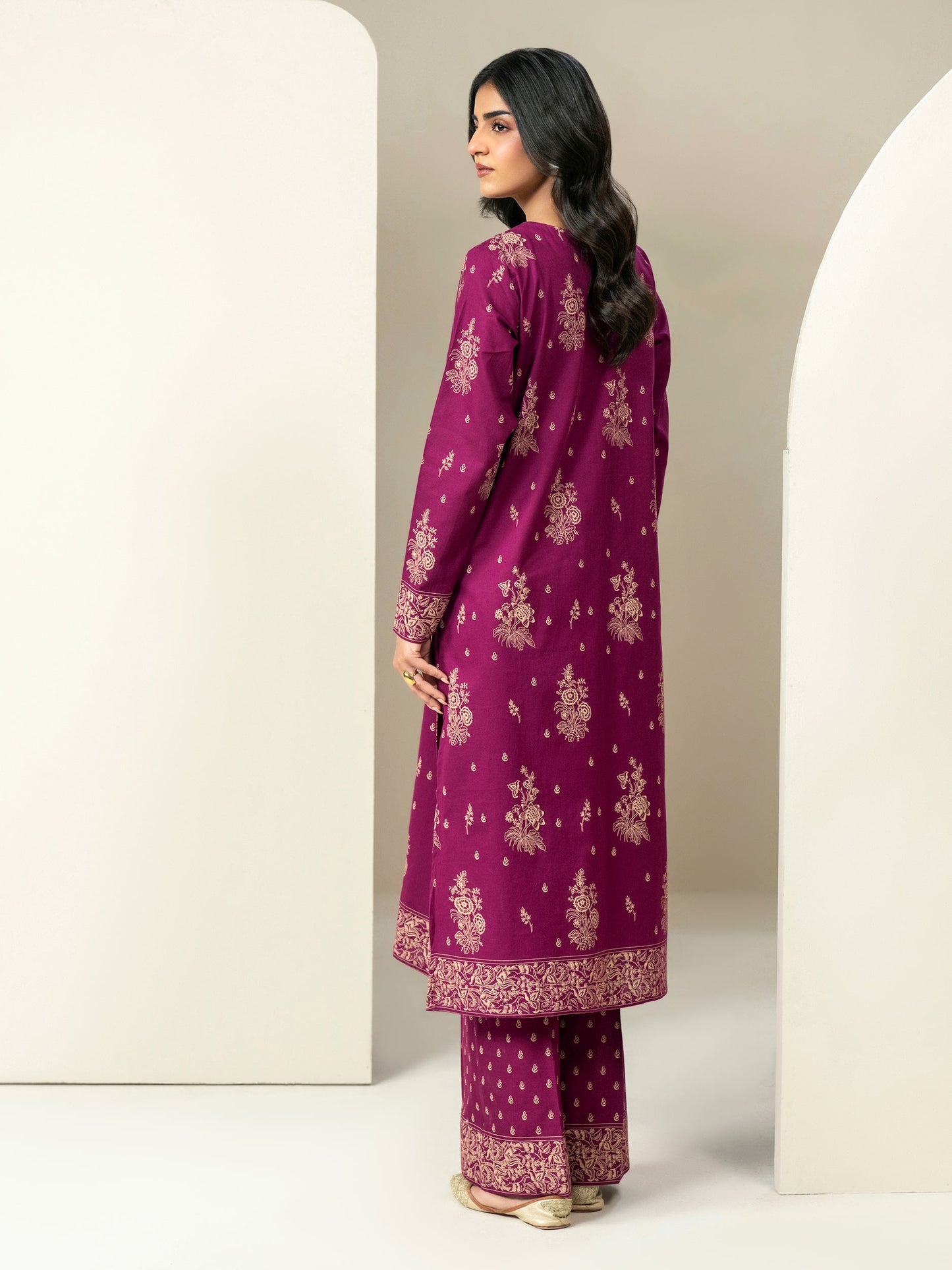 2 Piece Khaddar Suit-Printed (Unstitched)