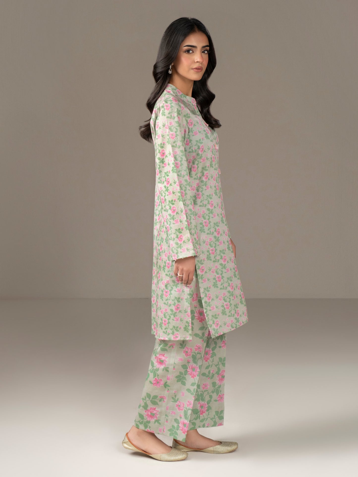 2 Piece Khaddar Suit-Printed (Unstitched)