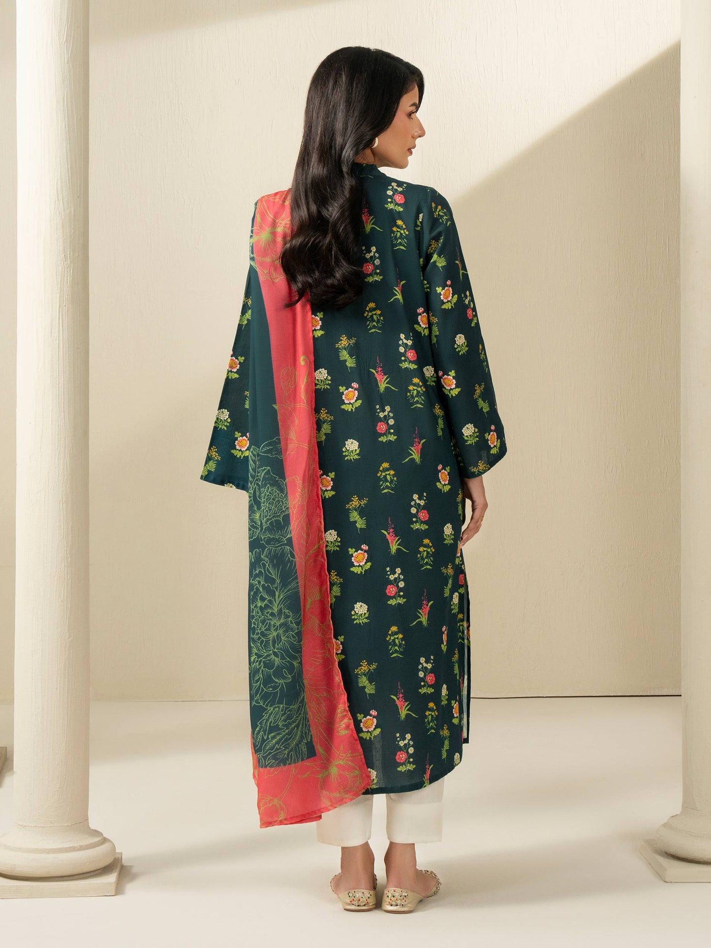 2 Piece Khaddar Suit-Printed (Unstitched)