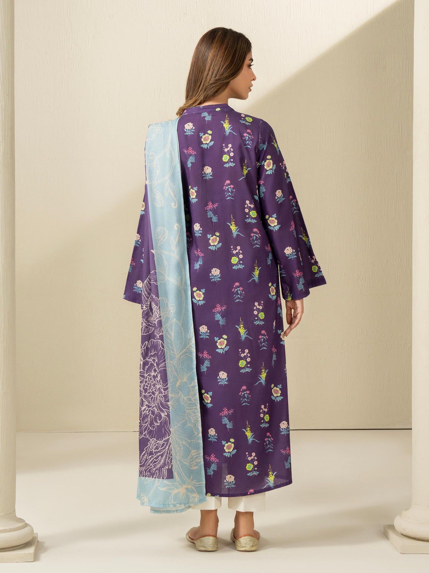 2 Piece Khaddar Suit-Printed (Unstitched)