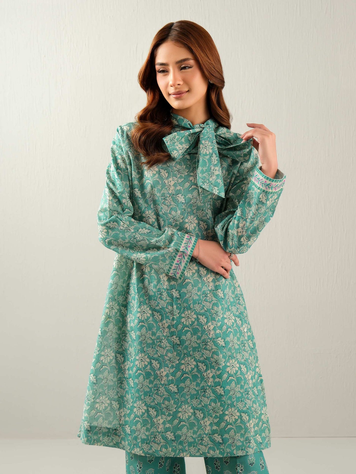 2 Piece Khaddar Suit-Printed (Unstitched)