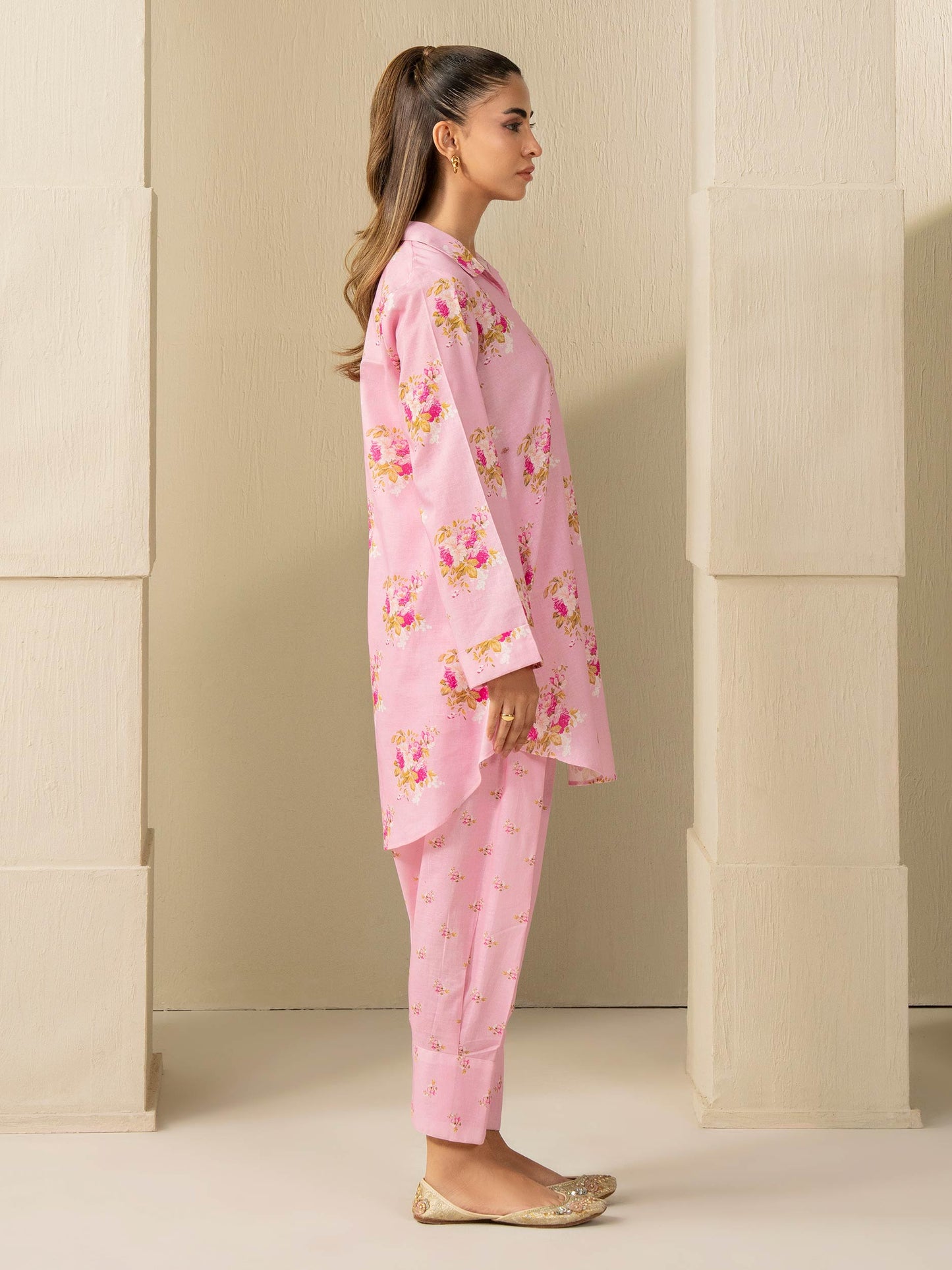 2 Piece Khaddar Suit-Printed (Unstitched)