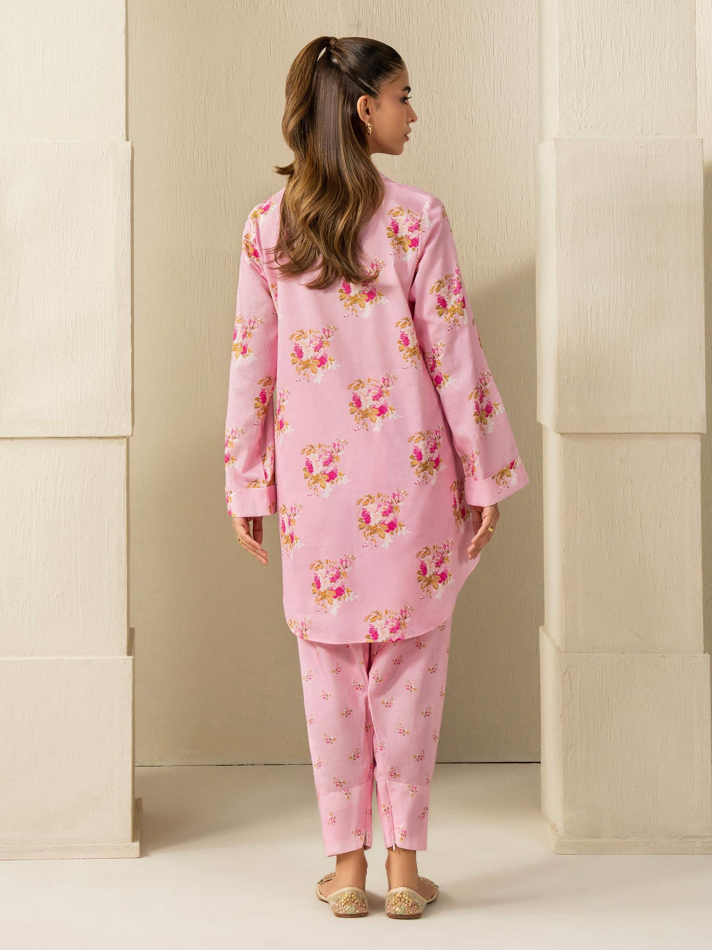 2 Piece Khaddar Suit-Printed (Unstitched)