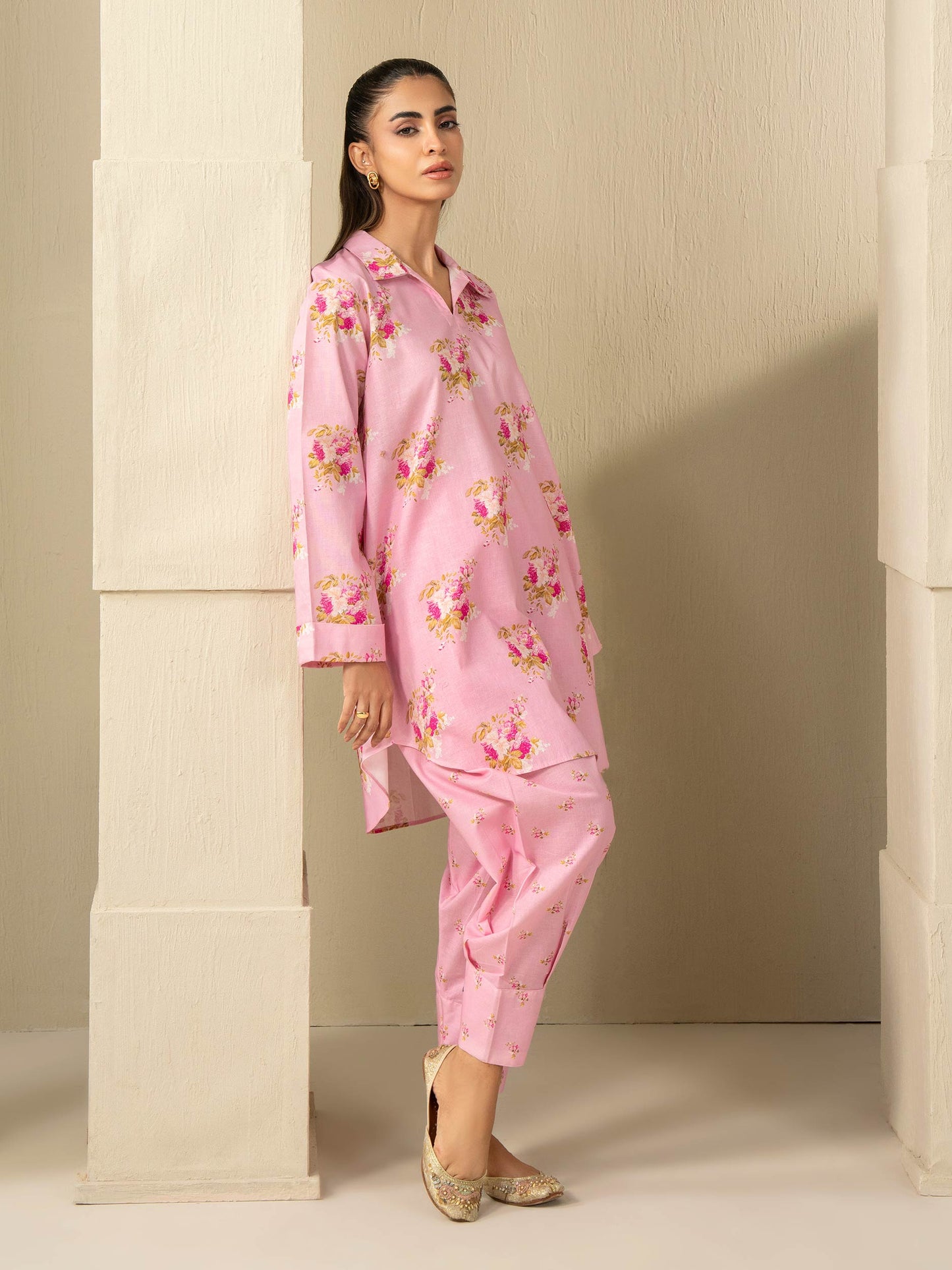 2 Piece Khaddar Suit-Printed (Unstitched)