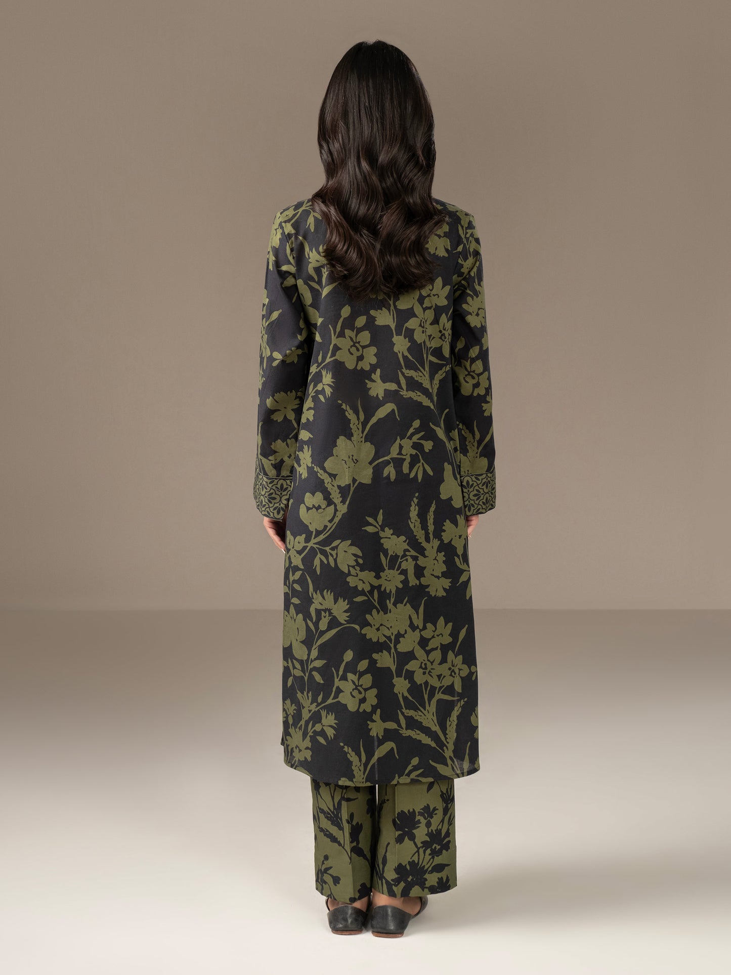 2 Piece Khaddar Suit-Printed (Unstitched)